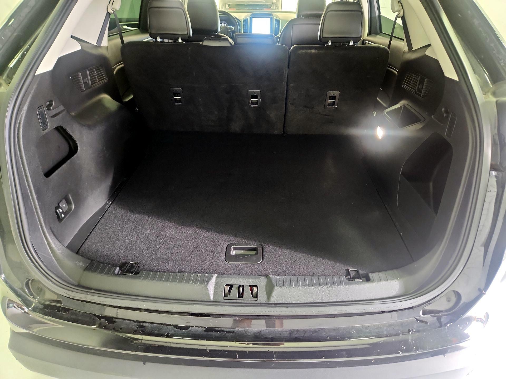 Thumbnail: 2023 Ford Edge - 20