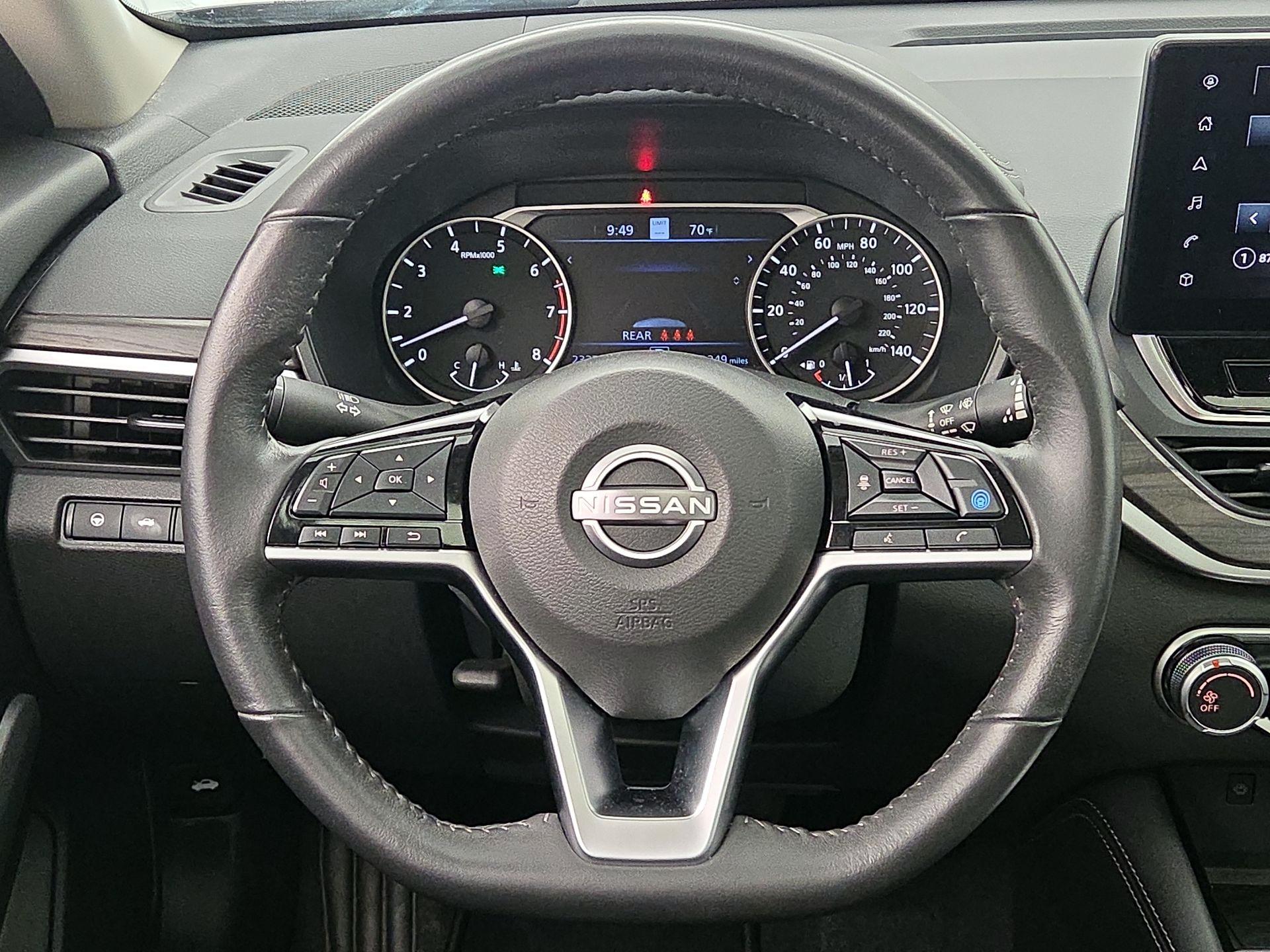 Thumbnail: 2023 Nissan Altima - 10