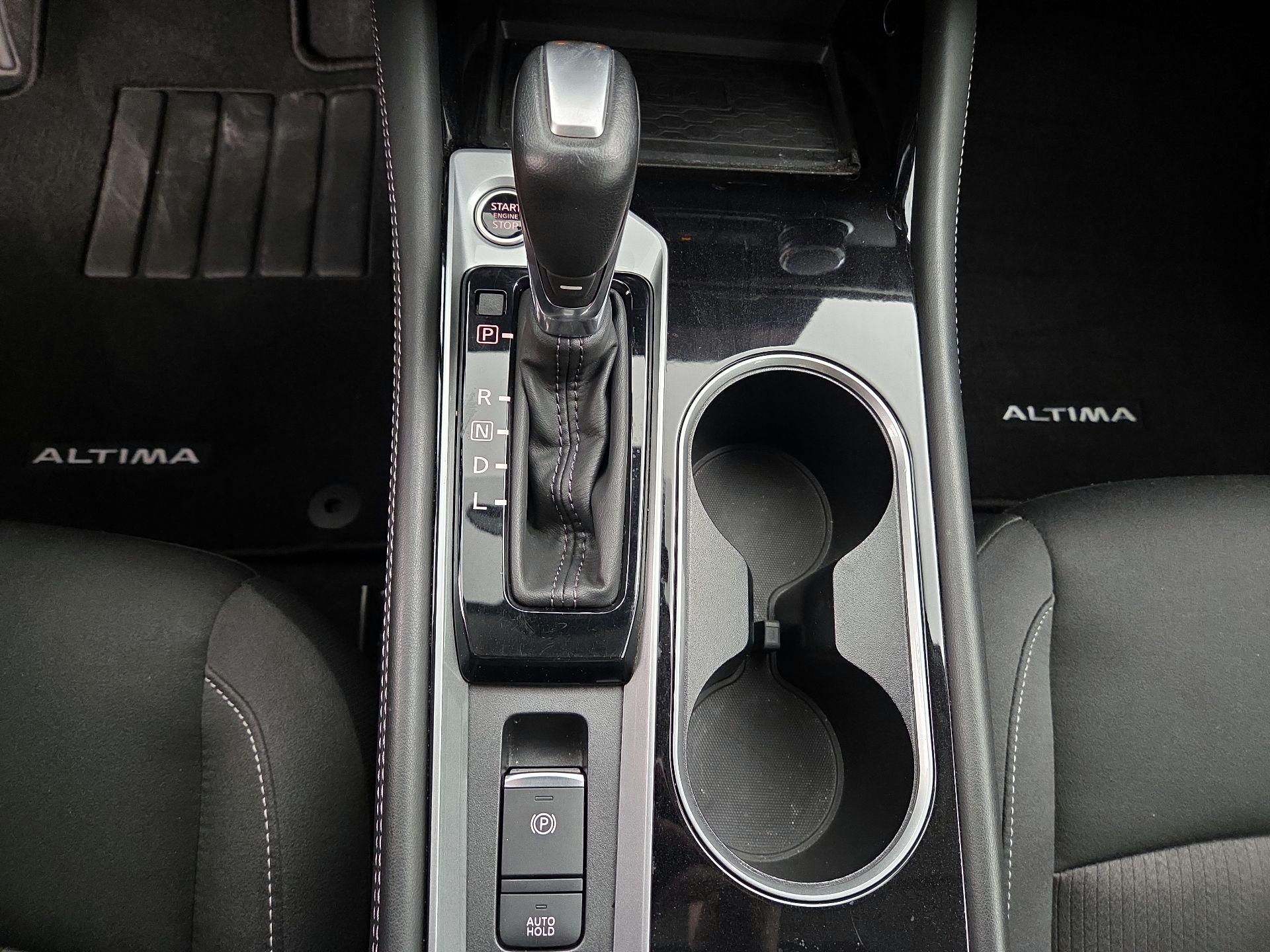 Thumbnail: 2023 Nissan Altima - 18