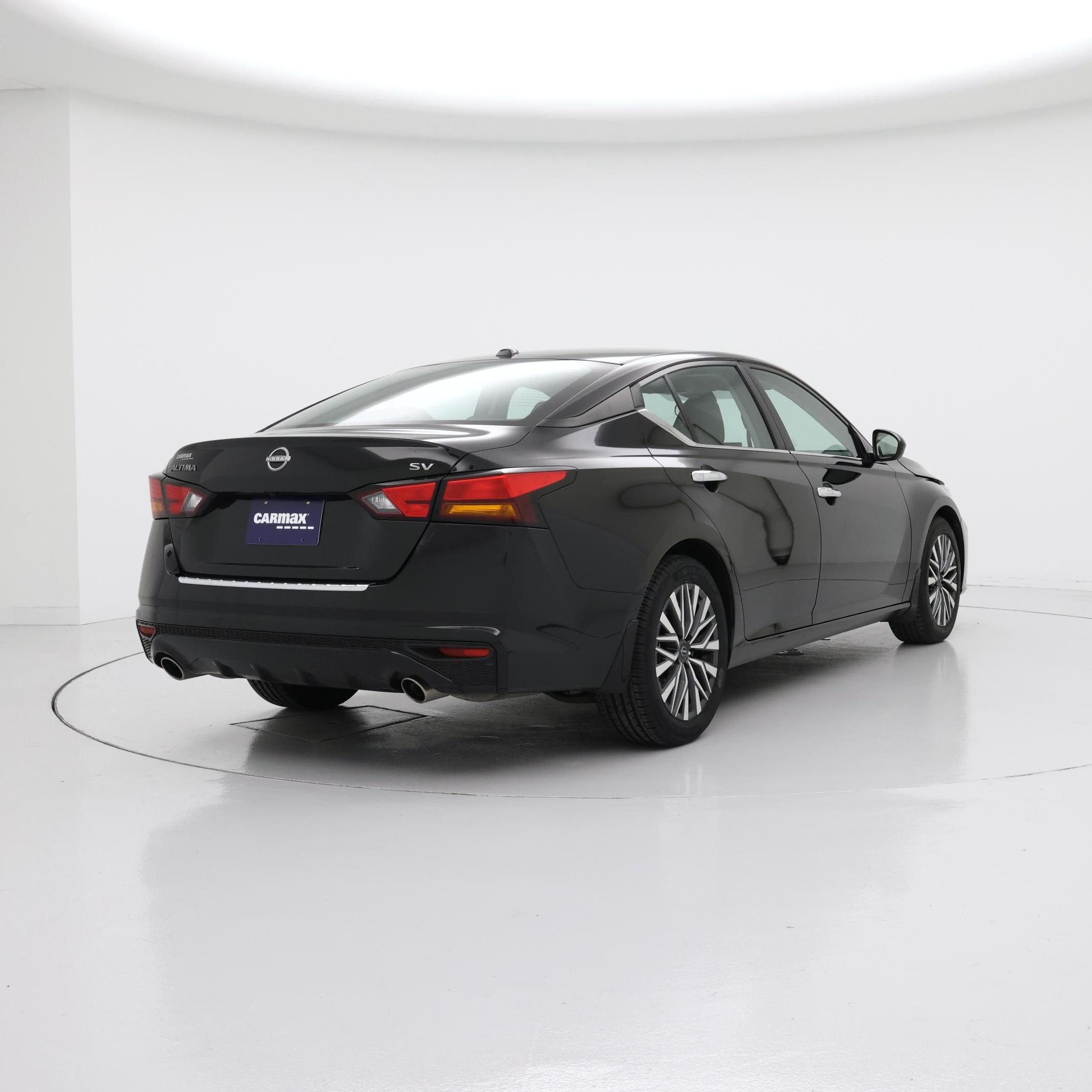 Thumbnail: 2023 Nissan Altima - 8