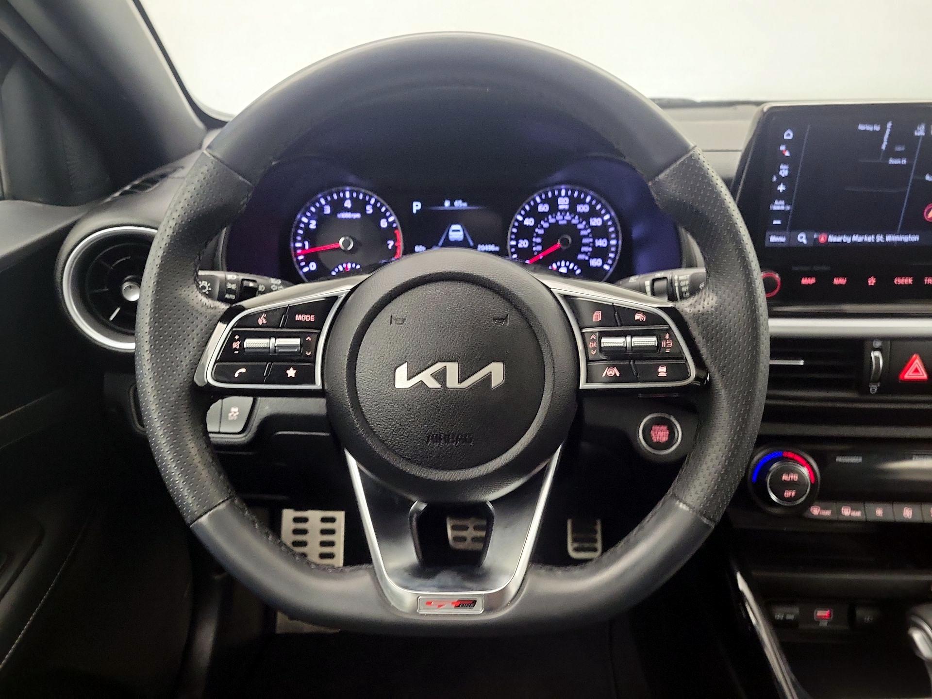 Thumbnail: 2023 Kia Forte - 10