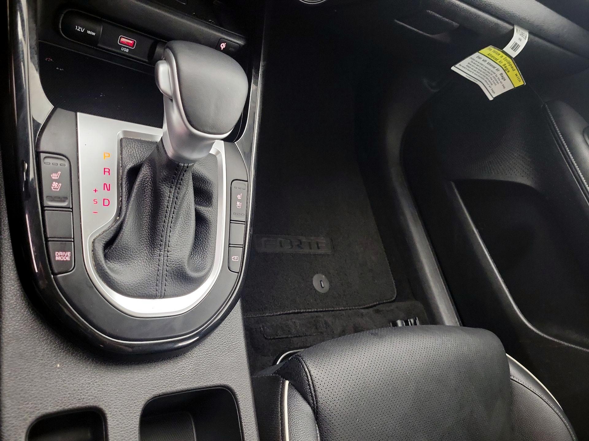 Thumbnail: 2023 Kia Forte - 18