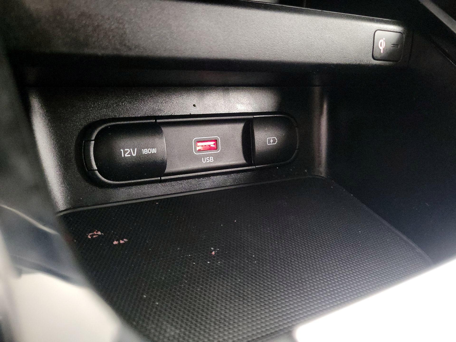 Thumbnail: 2023 Kia Forte - 19