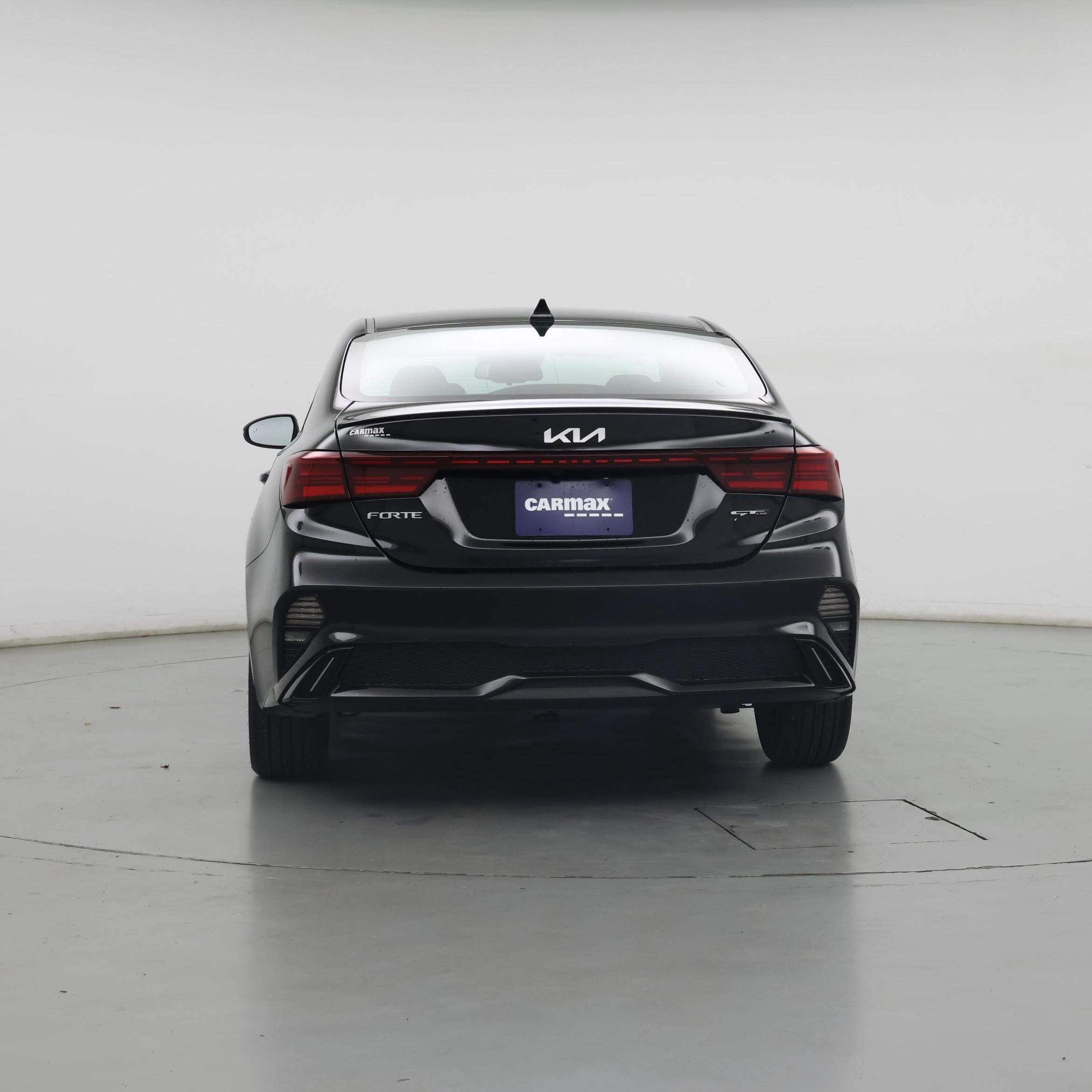 Thumbnail: 2023 Kia Forte - 6