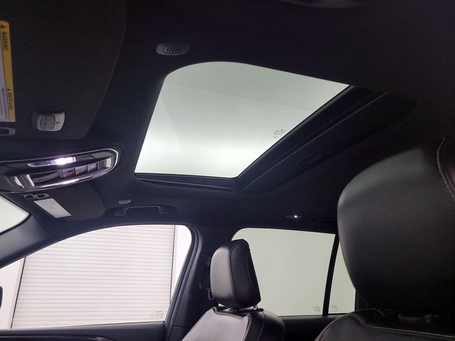 Thumbnail: 2022 Jeep Grand Cherokee - 19