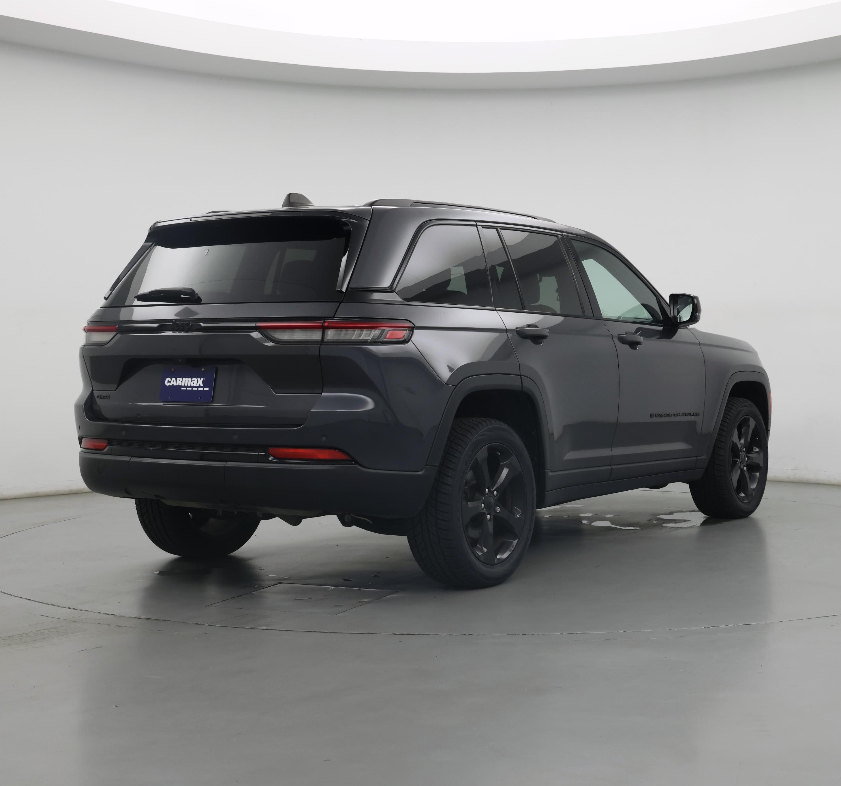 Thumbnail: 2022 Jeep Grand Cherokee - 8