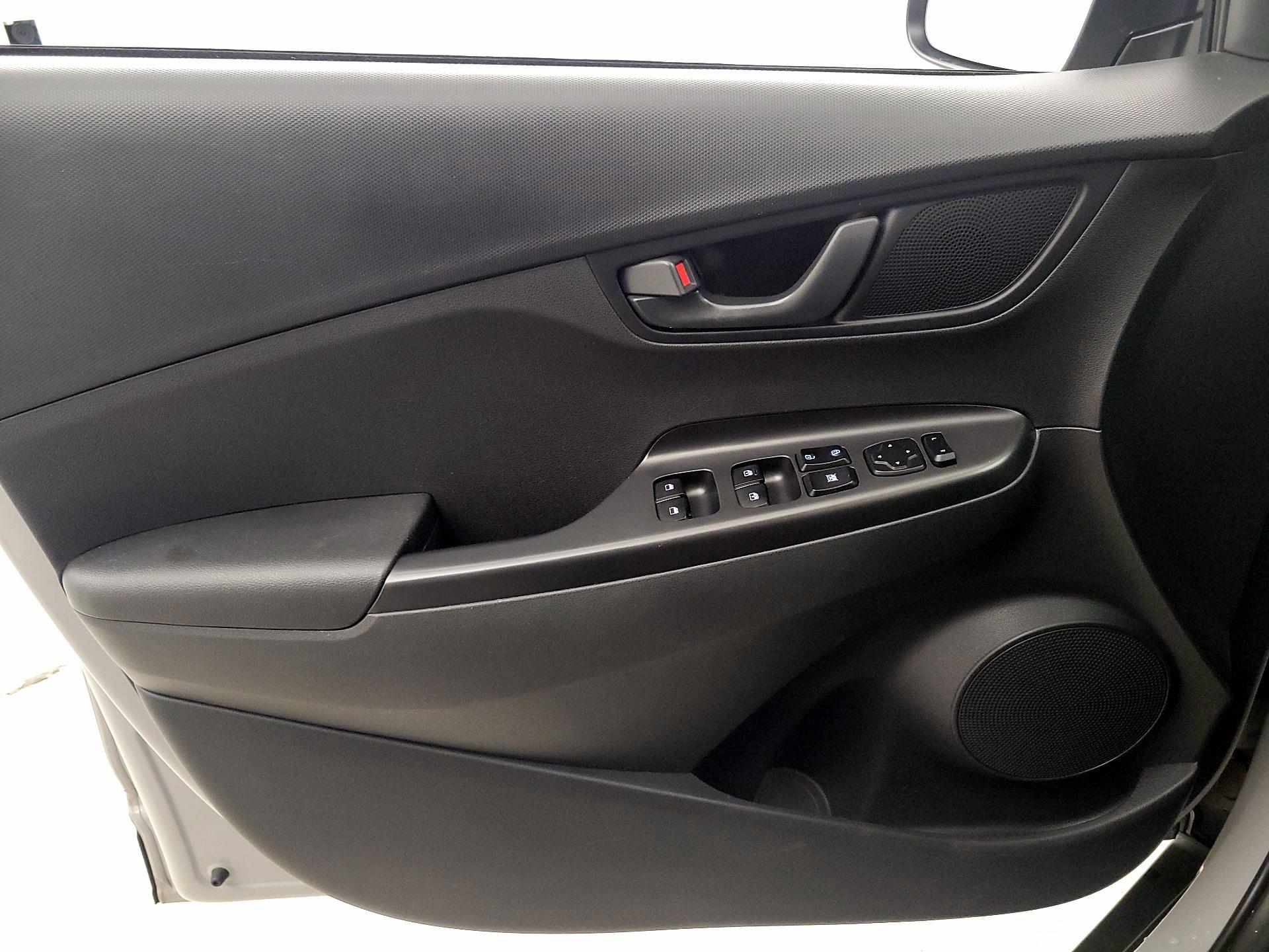 Thumbnail: 2023 Hyundai Kona - 12