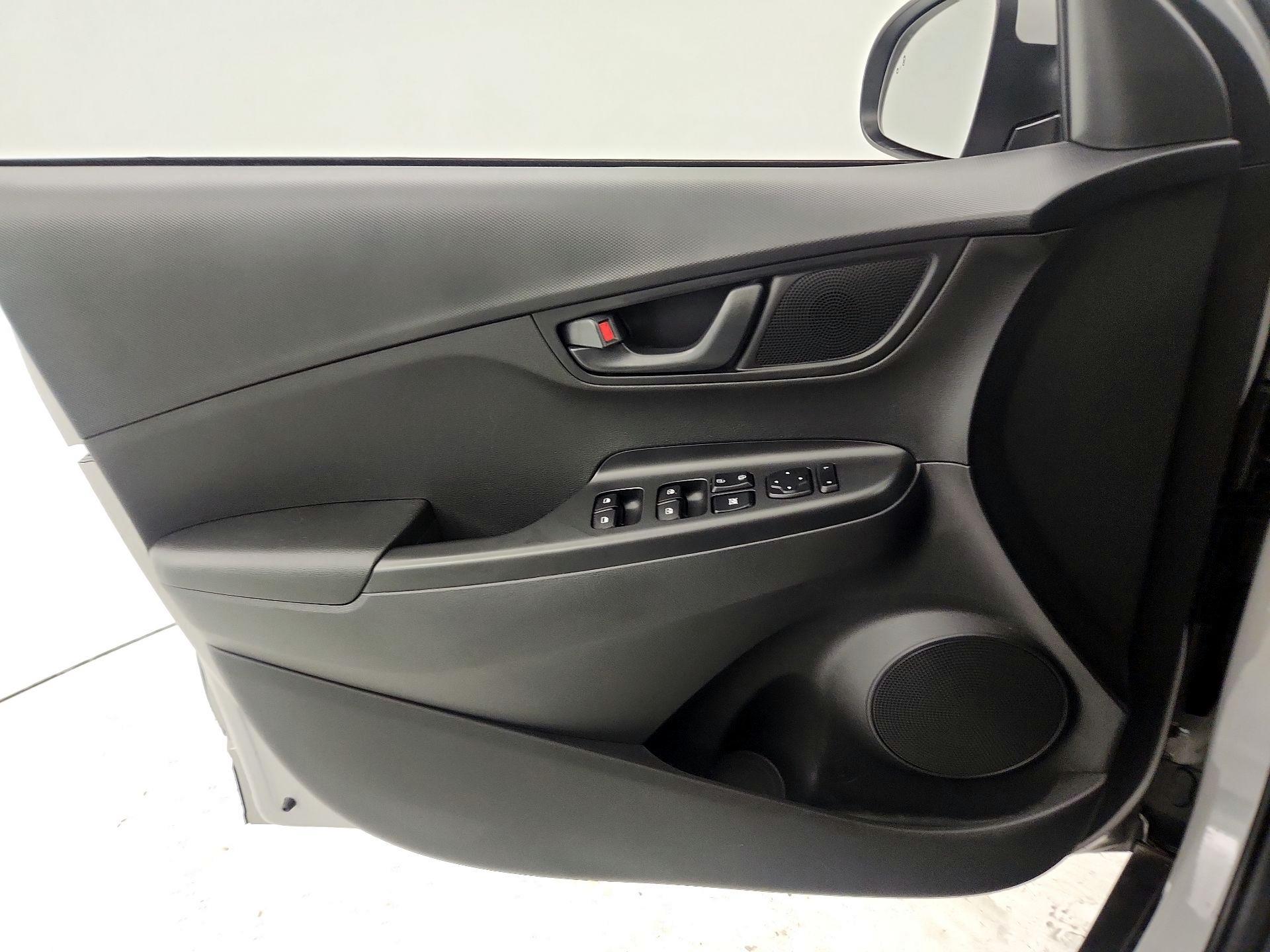 Thumbnail: 2023 Hyundai Kona - 12