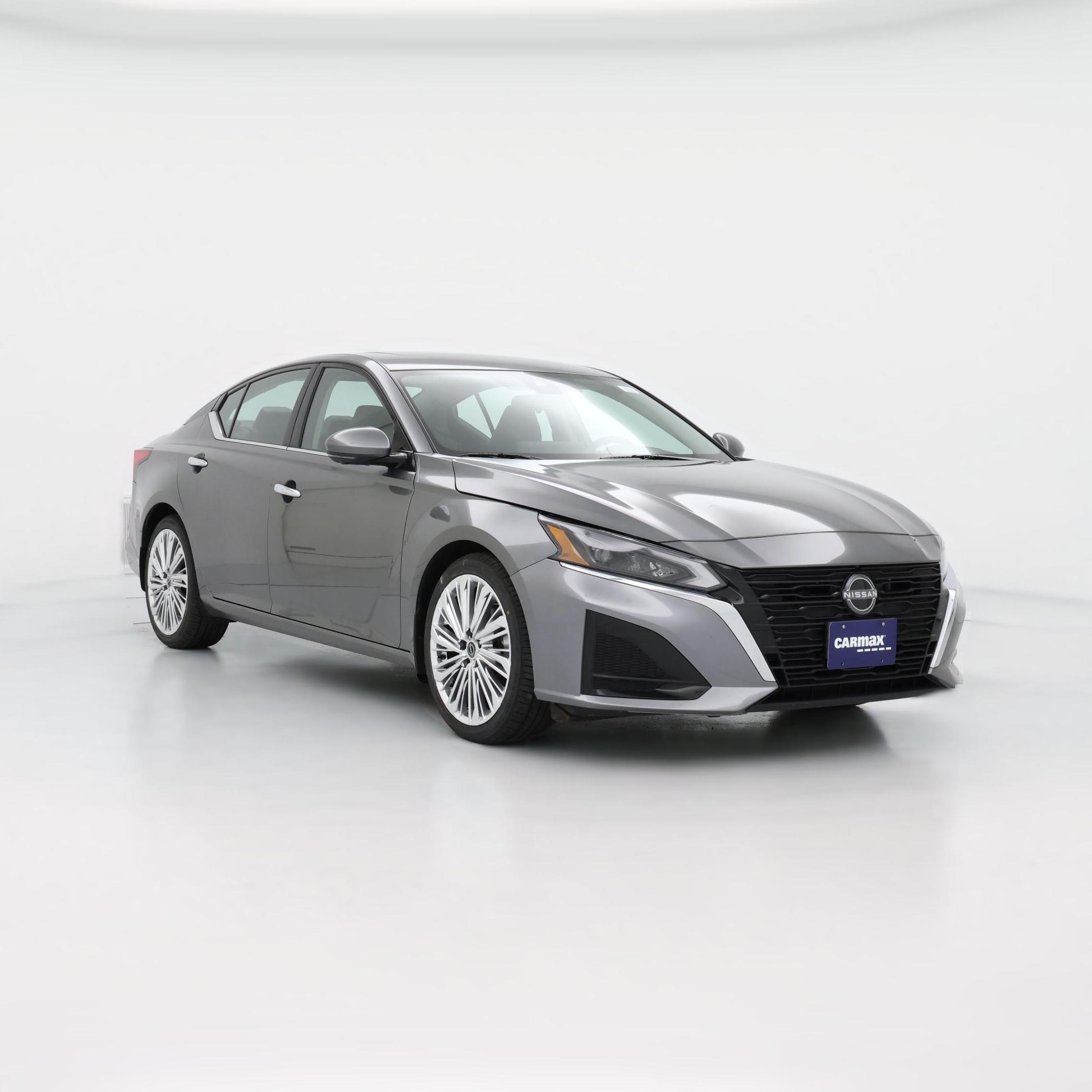 Thumbnail: 2023 Nissan Altima - 1