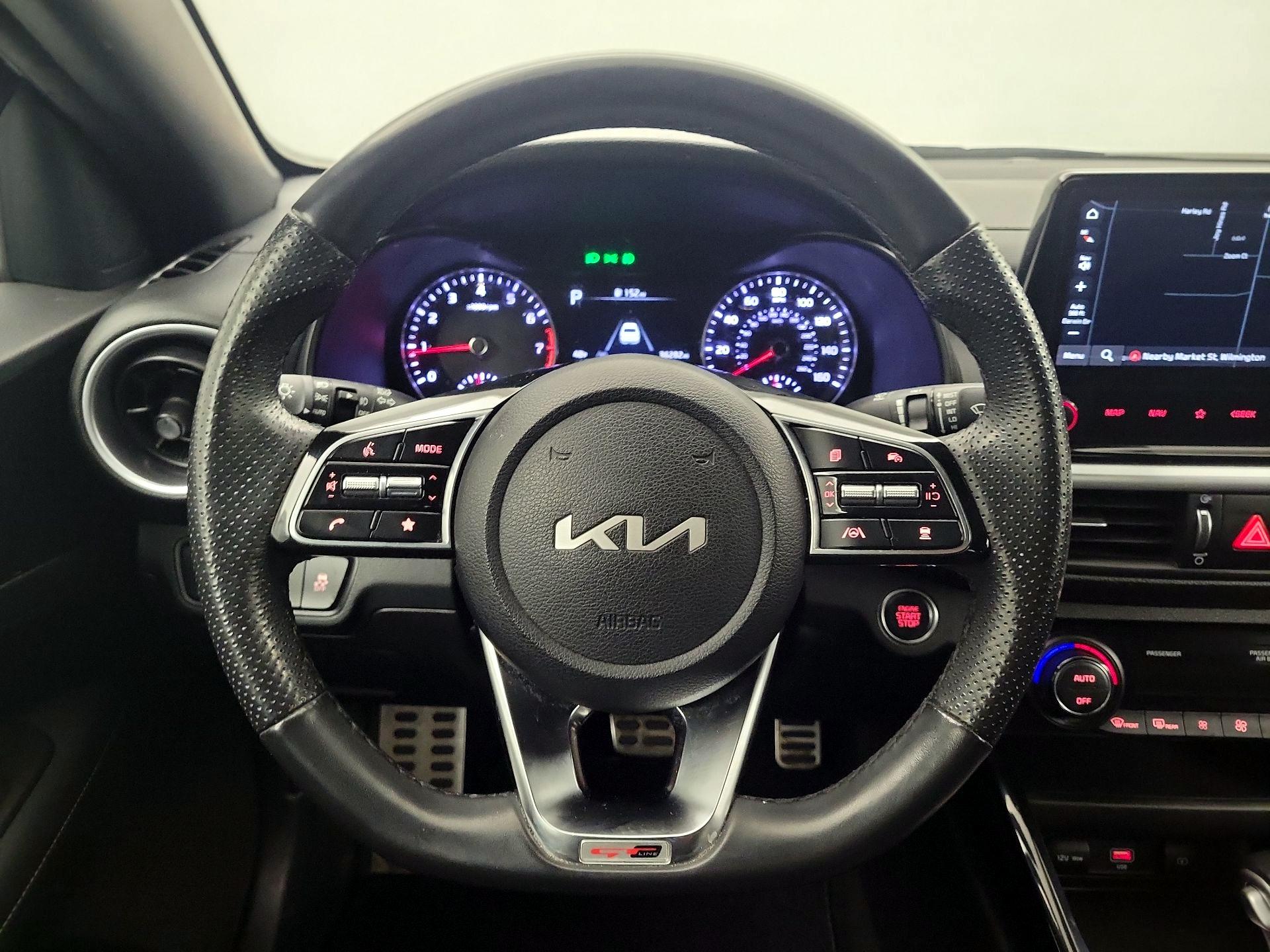 Thumbnail: 2023 Kia Forte - 10