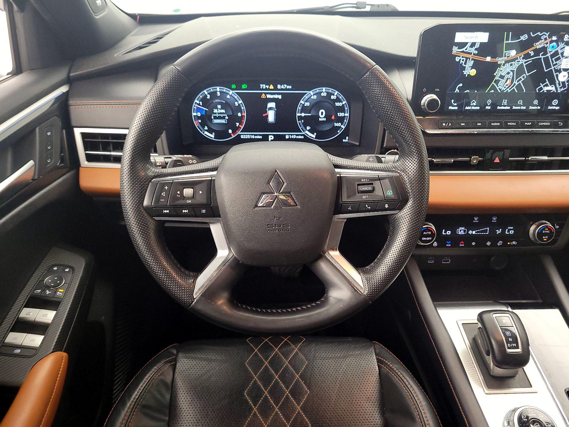 Thumbnail: 2022 Mitsubishi Outlander - 10