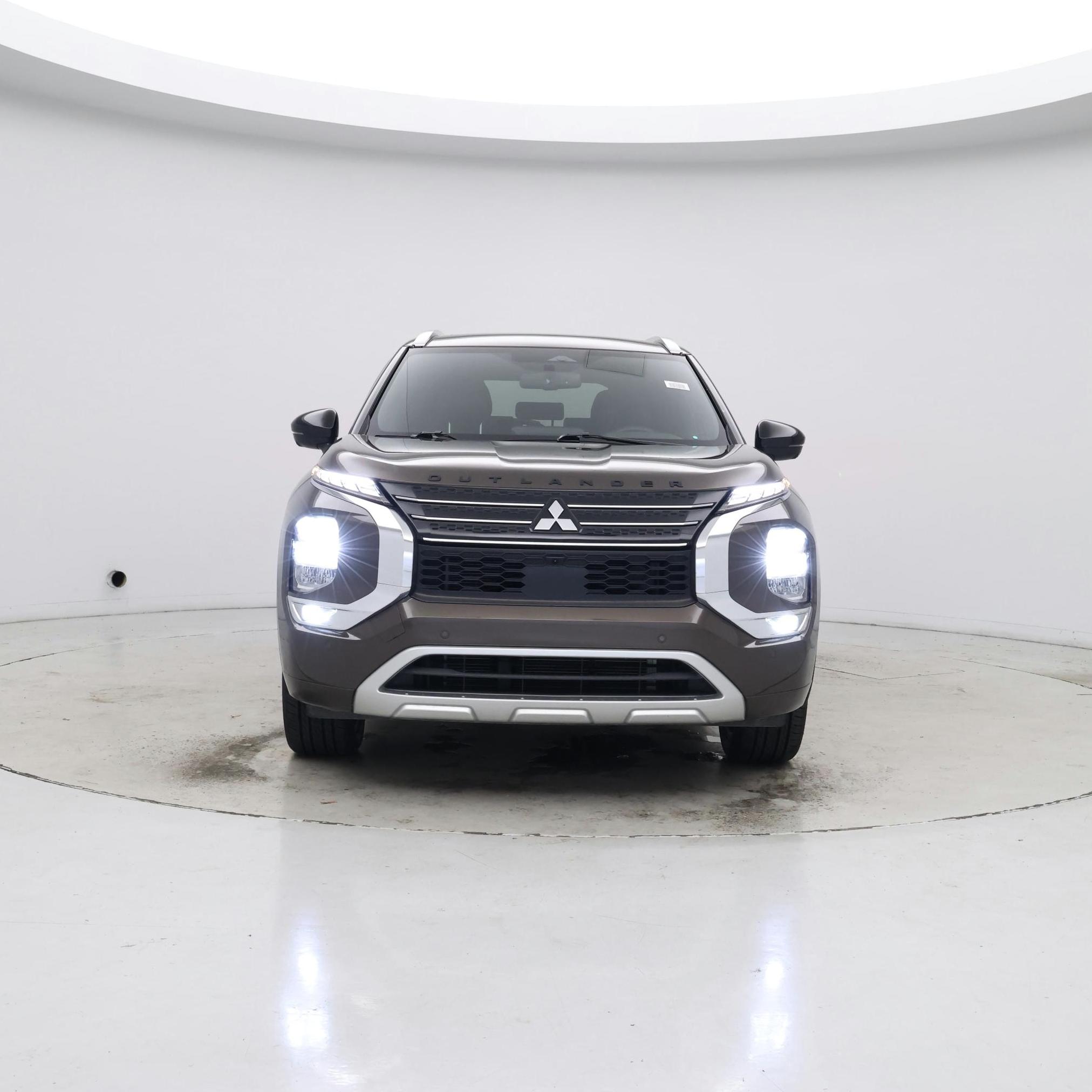 Thumbnail: 2022 Mitsubishi Outlander - 5