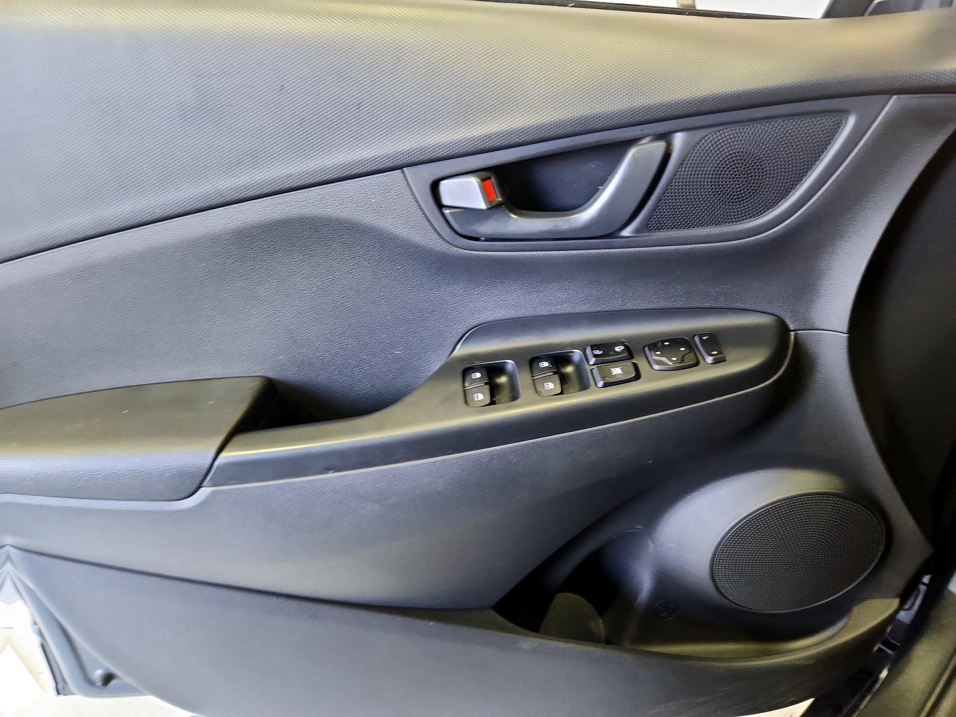 Thumbnail: 2023 Hyundai Kona - 12