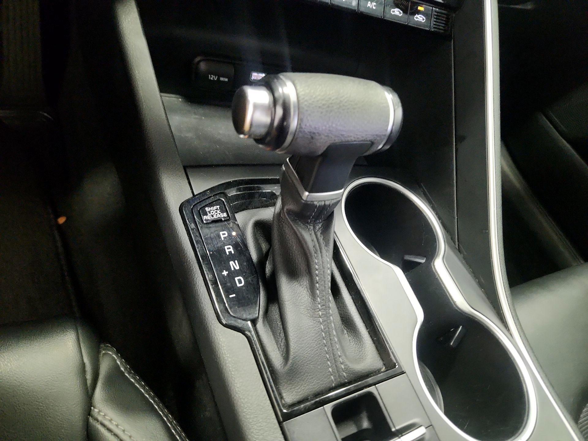 Thumbnail: 2022 Kia K5 - 17