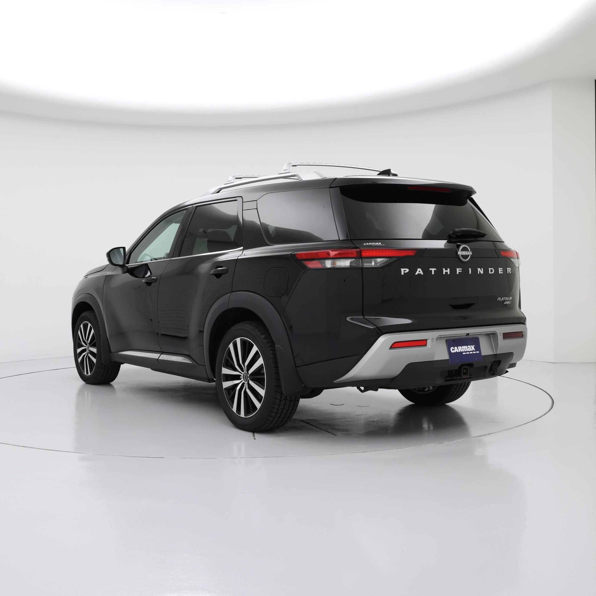 Thumbnail: 2023 Nissan Pathfinder - 2