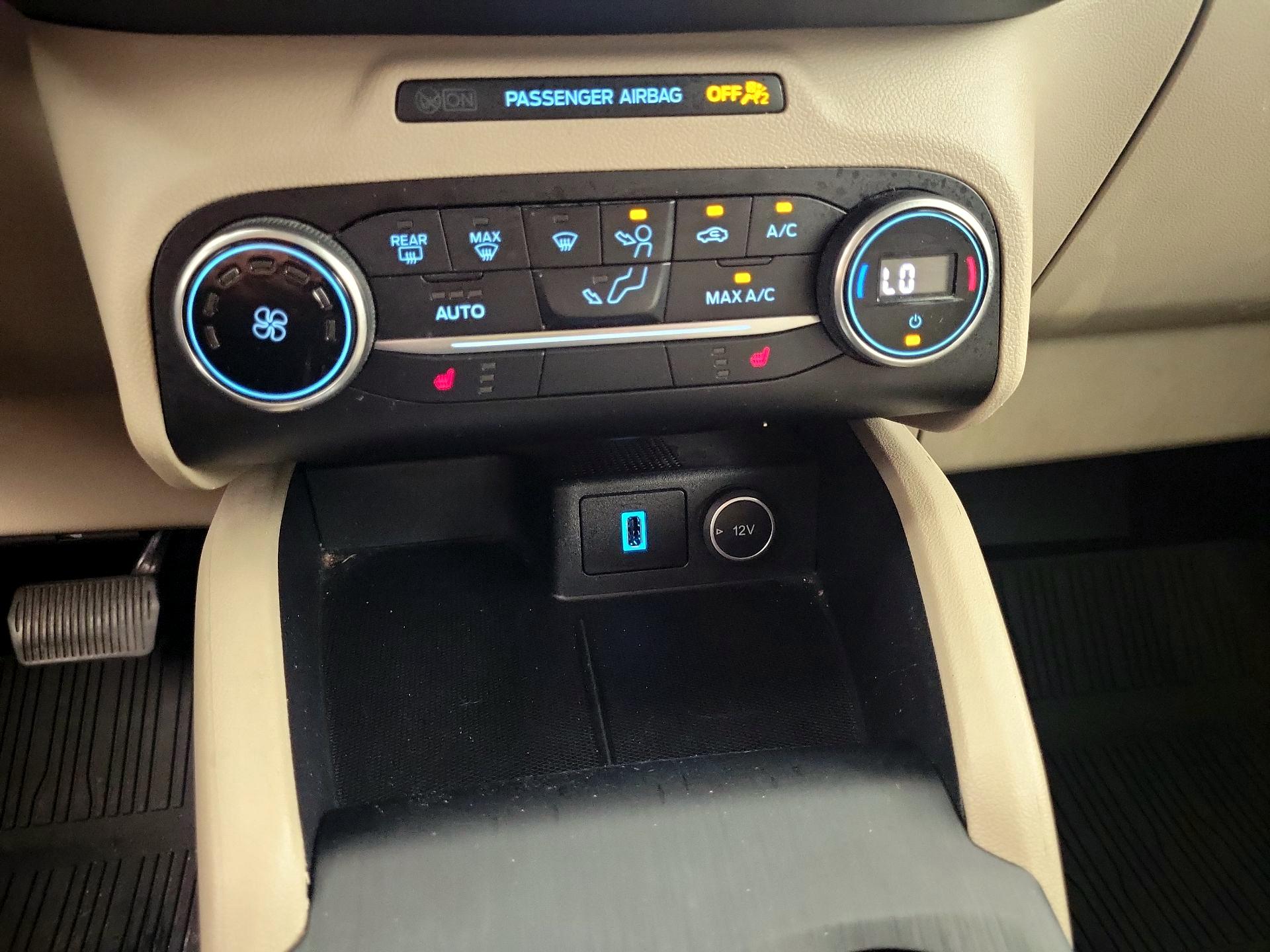 Thumbnail: 2020 Ford Escape - 16