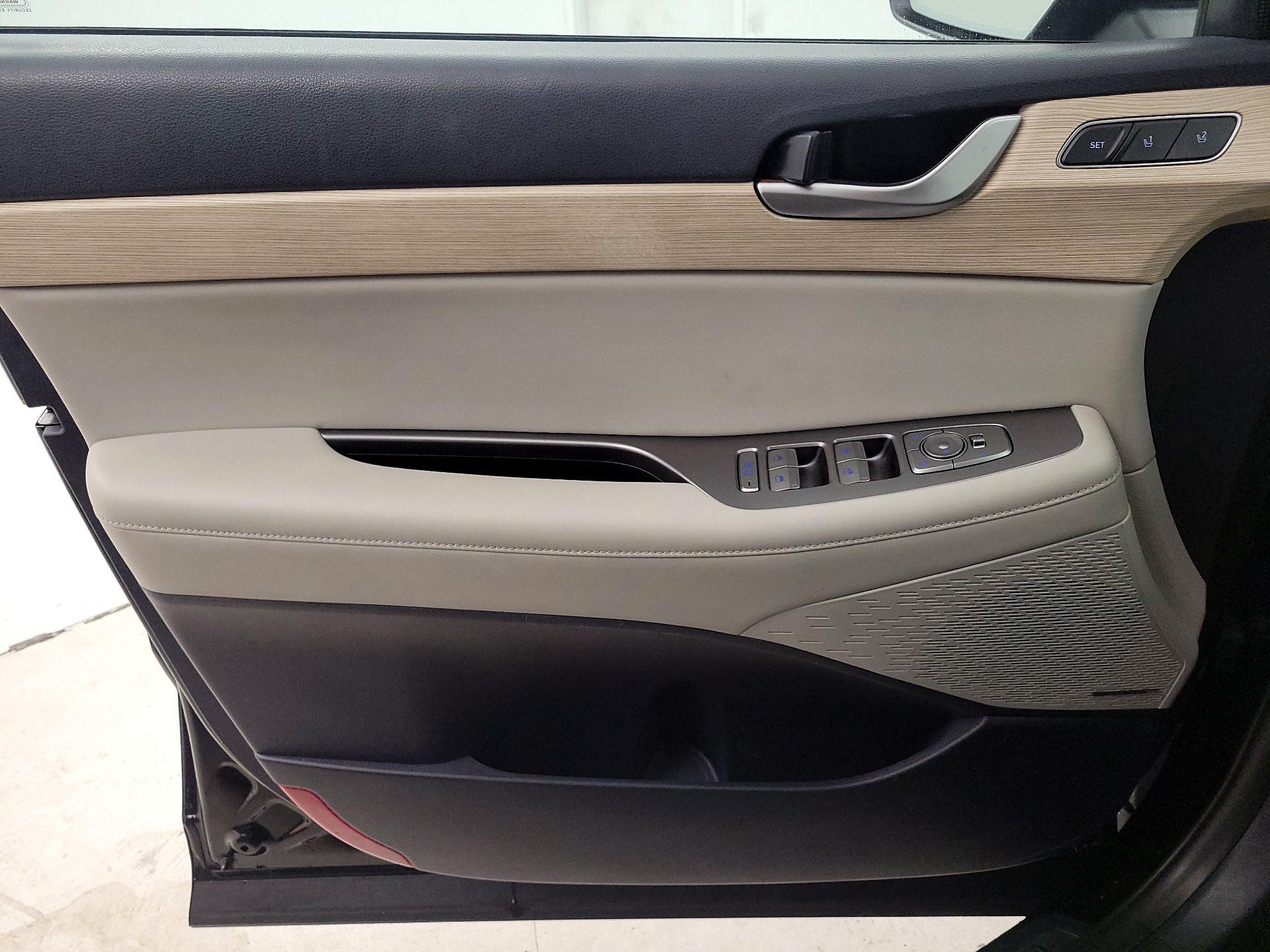 Thumbnail: 2023 Hyundai Palisade - 12