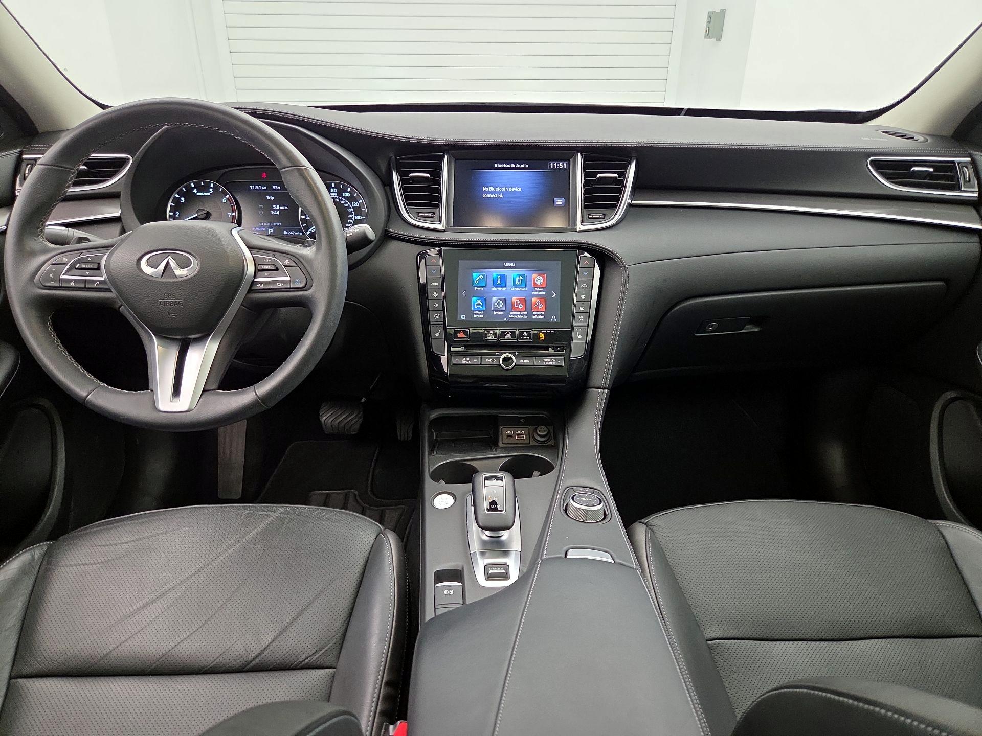 Thumbnail: 2023 INFINITI QX50 - 9