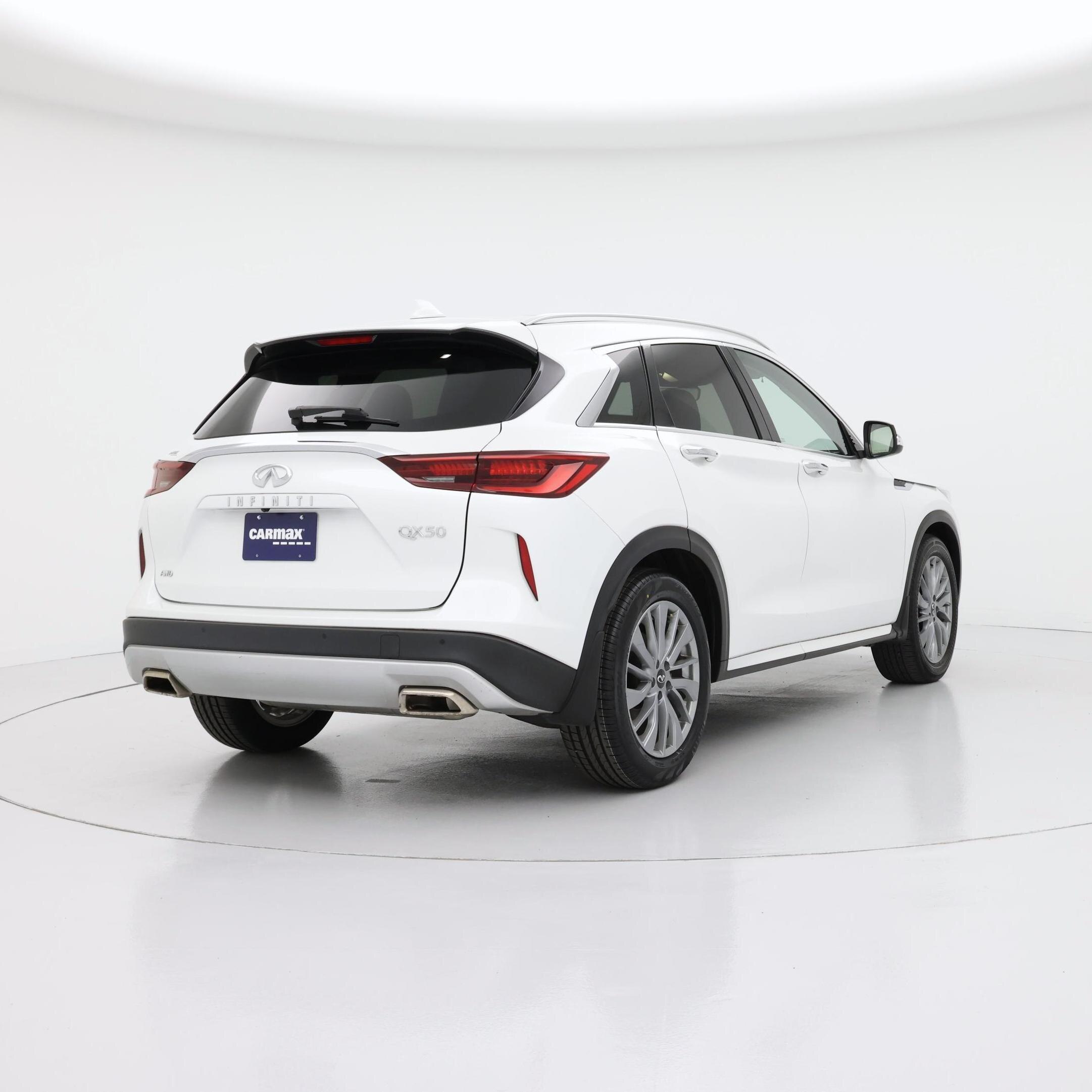 Thumbnail: 2023 INFINITI QX50 - 8