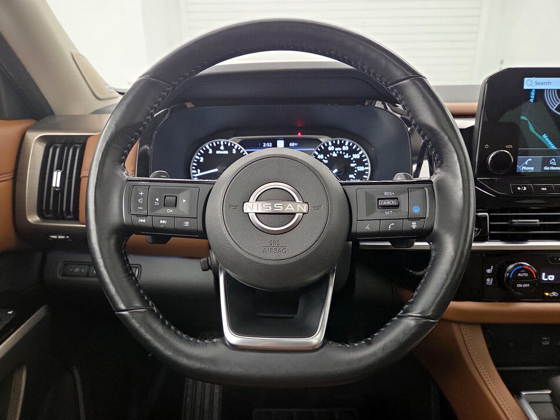 Thumbnail: 2023 Nissan Pathfinder - 10