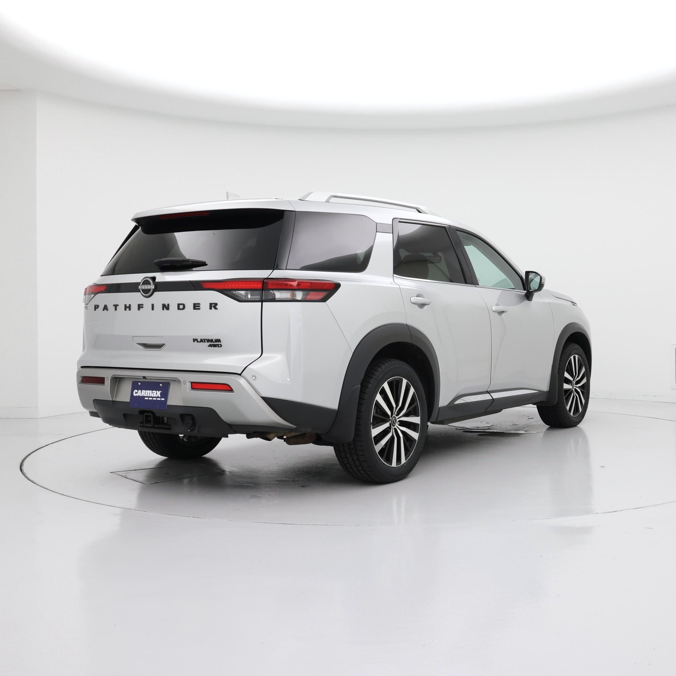 Thumbnail: 2023 Nissan Pathfinder - 8