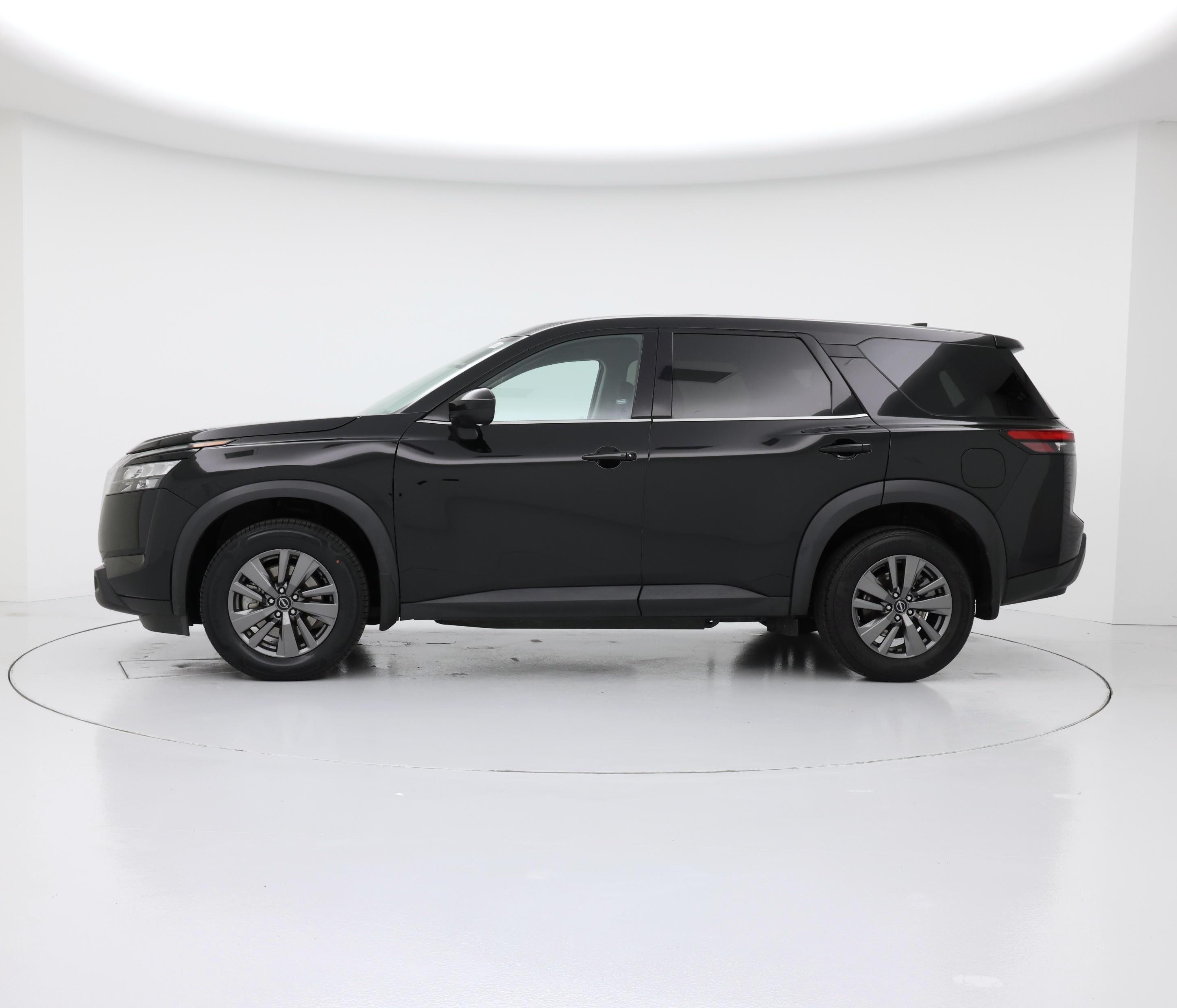 Thumbnail: 2023 Nissan Pathfinder - 3