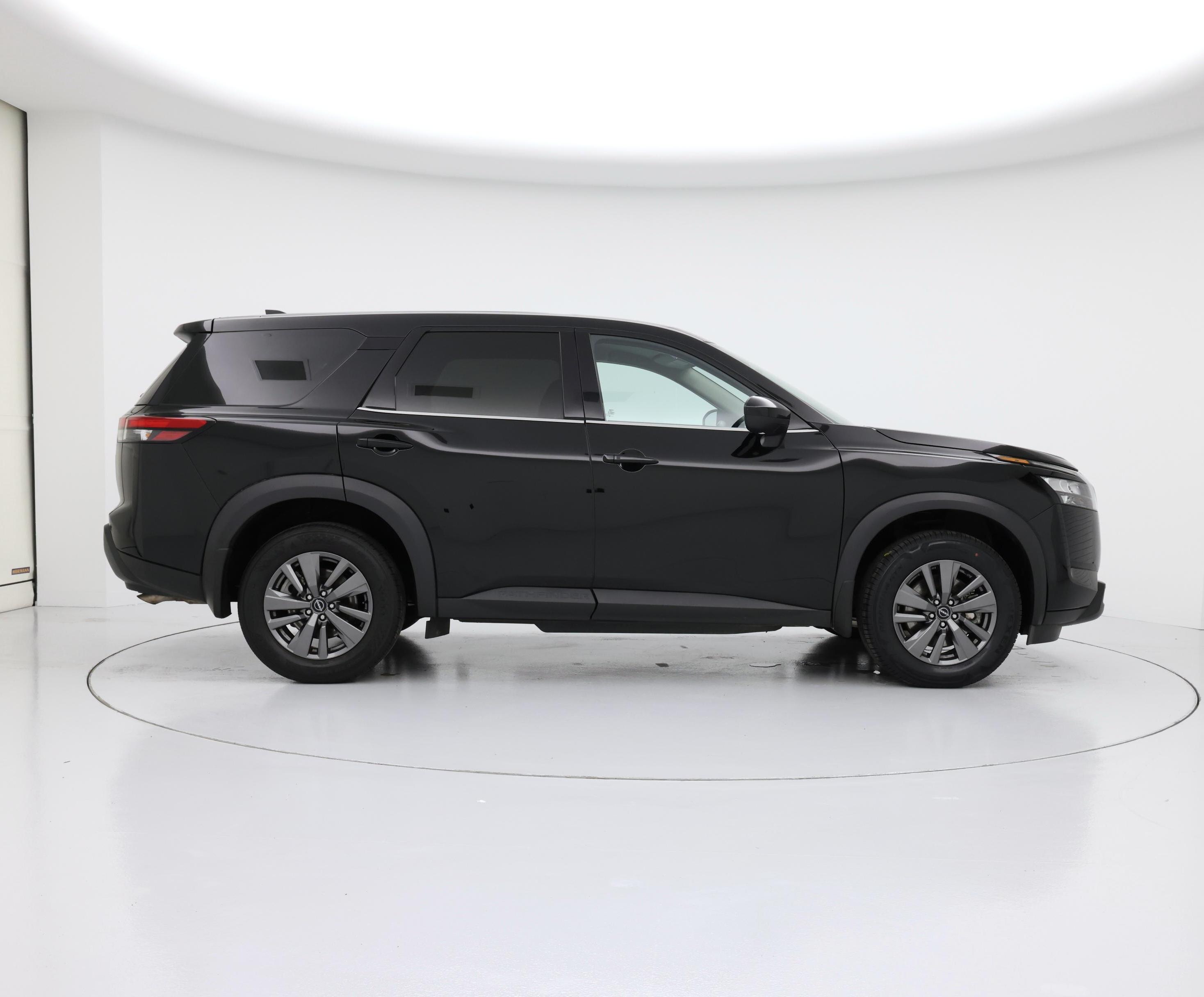 Thumbnail: 2023 Nissan Pathfinder - 7