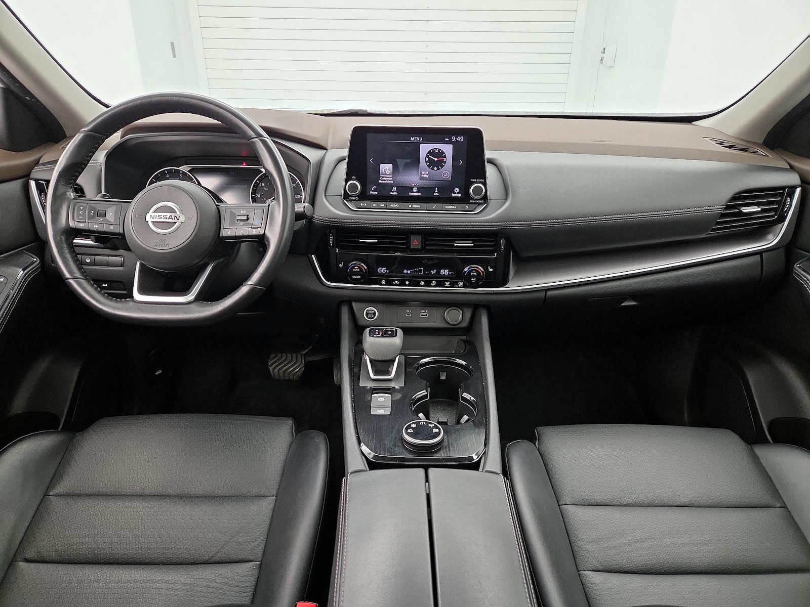 2021 Nissan Rogue SV - Photo 10