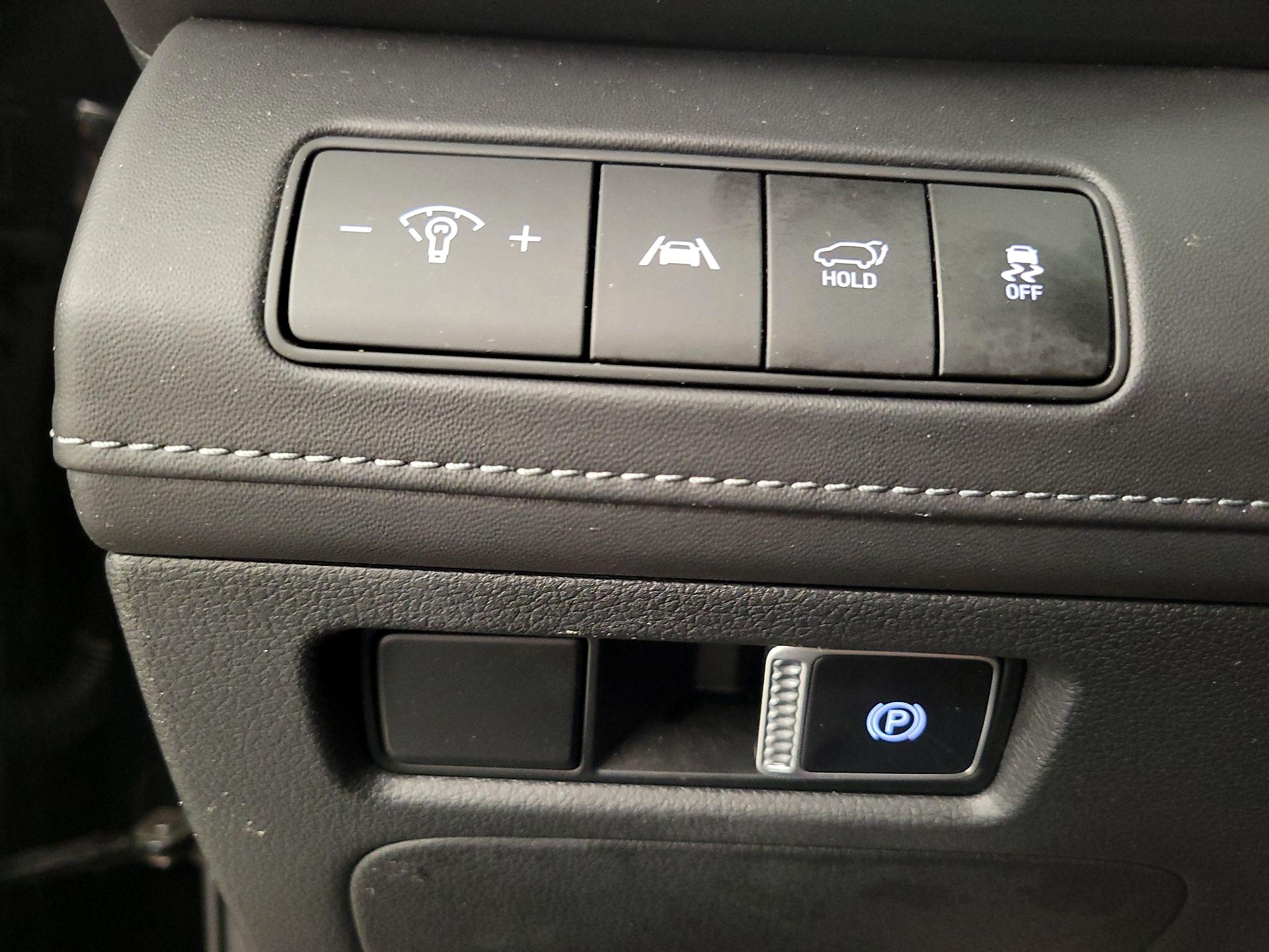 Thumbnail: 2023 Hyundai Santa Fe - 13