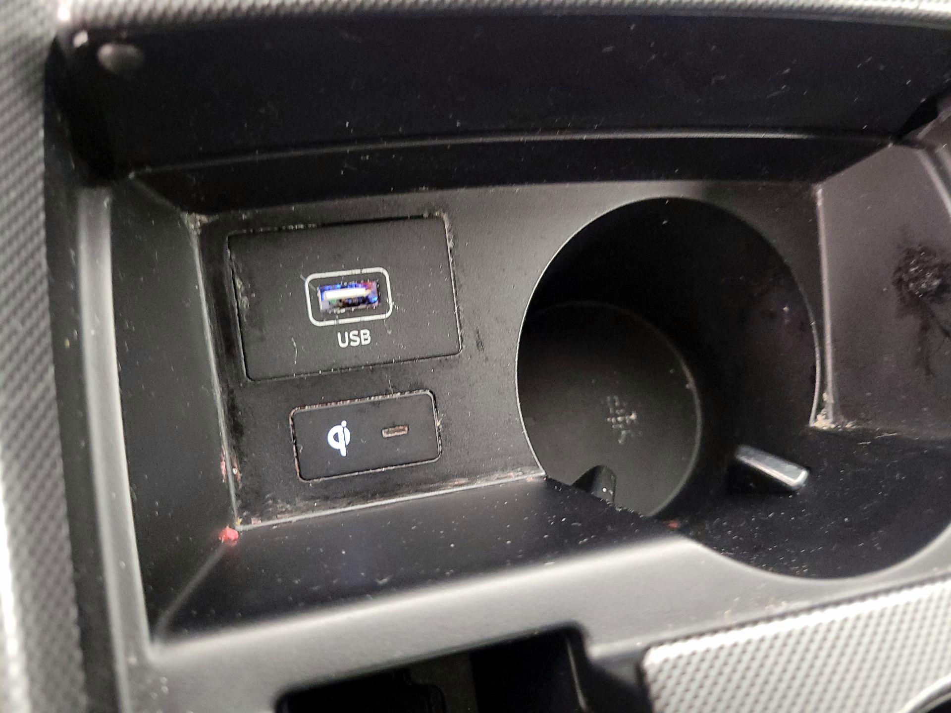 Thumbnail: 2023 Hyundai Santa Fe - 18