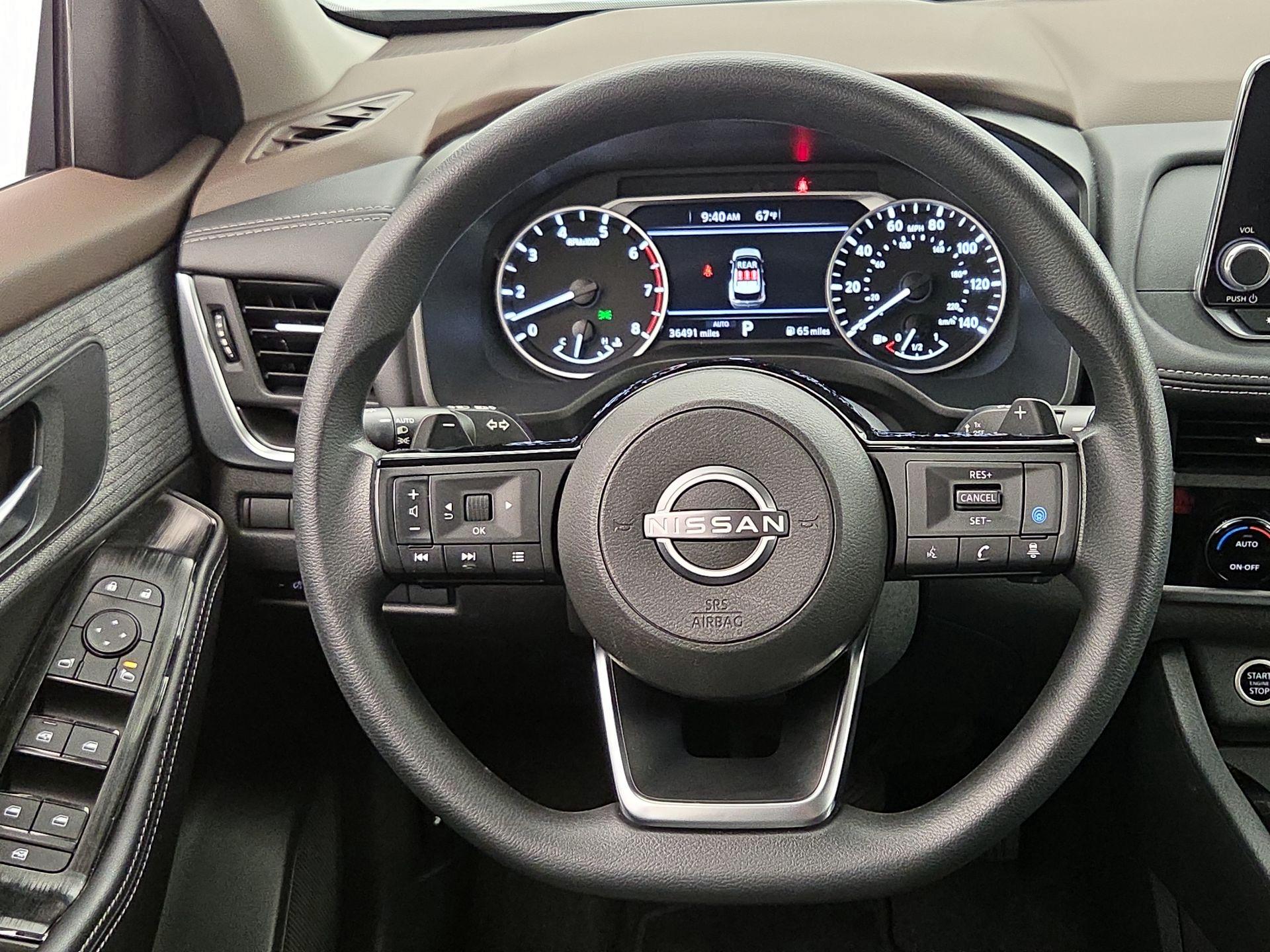 Thumbnail: 2023 Nissan Rogue - 10