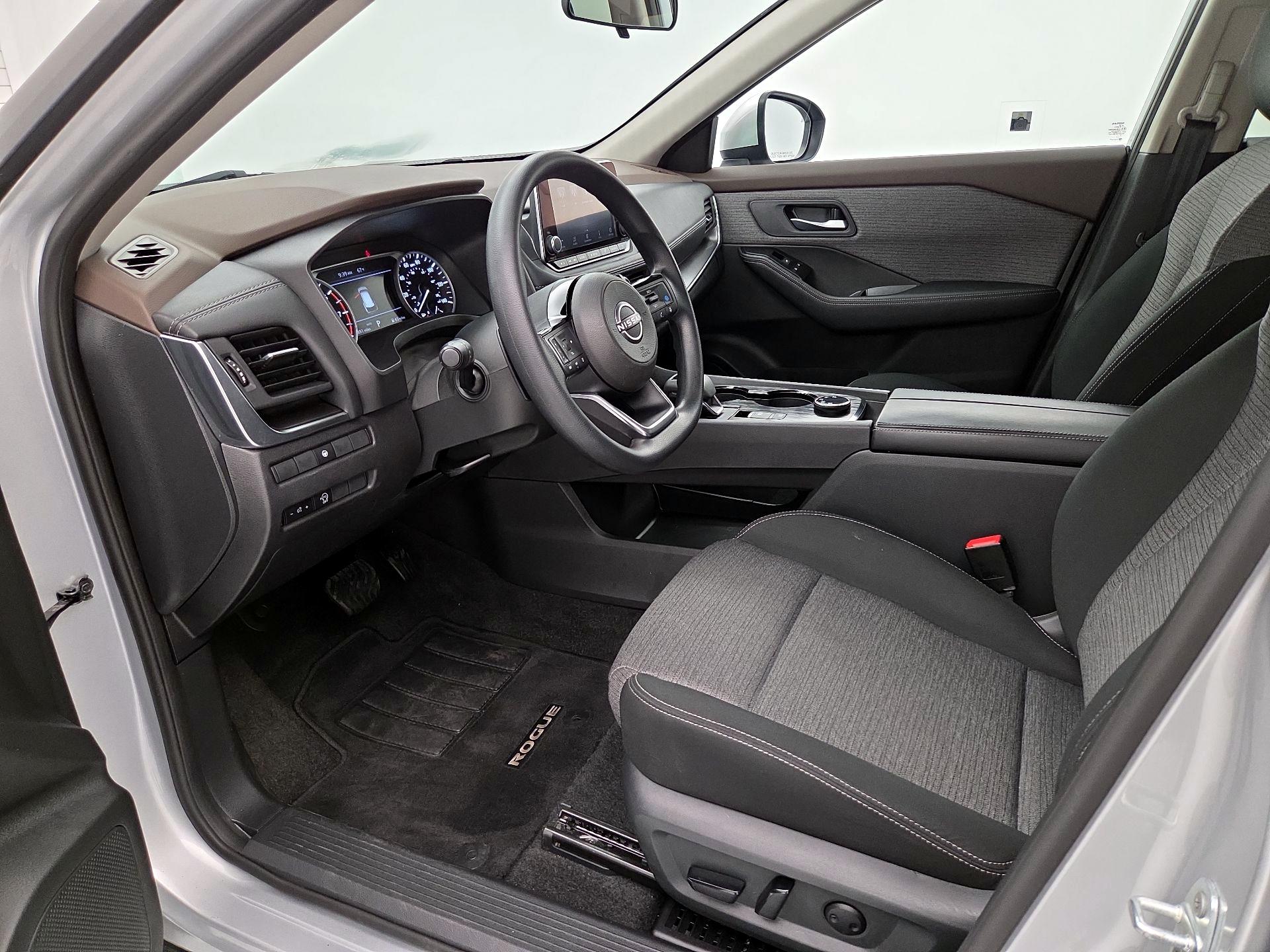 Thumbnail: 2023 Nissan Rogue - 11