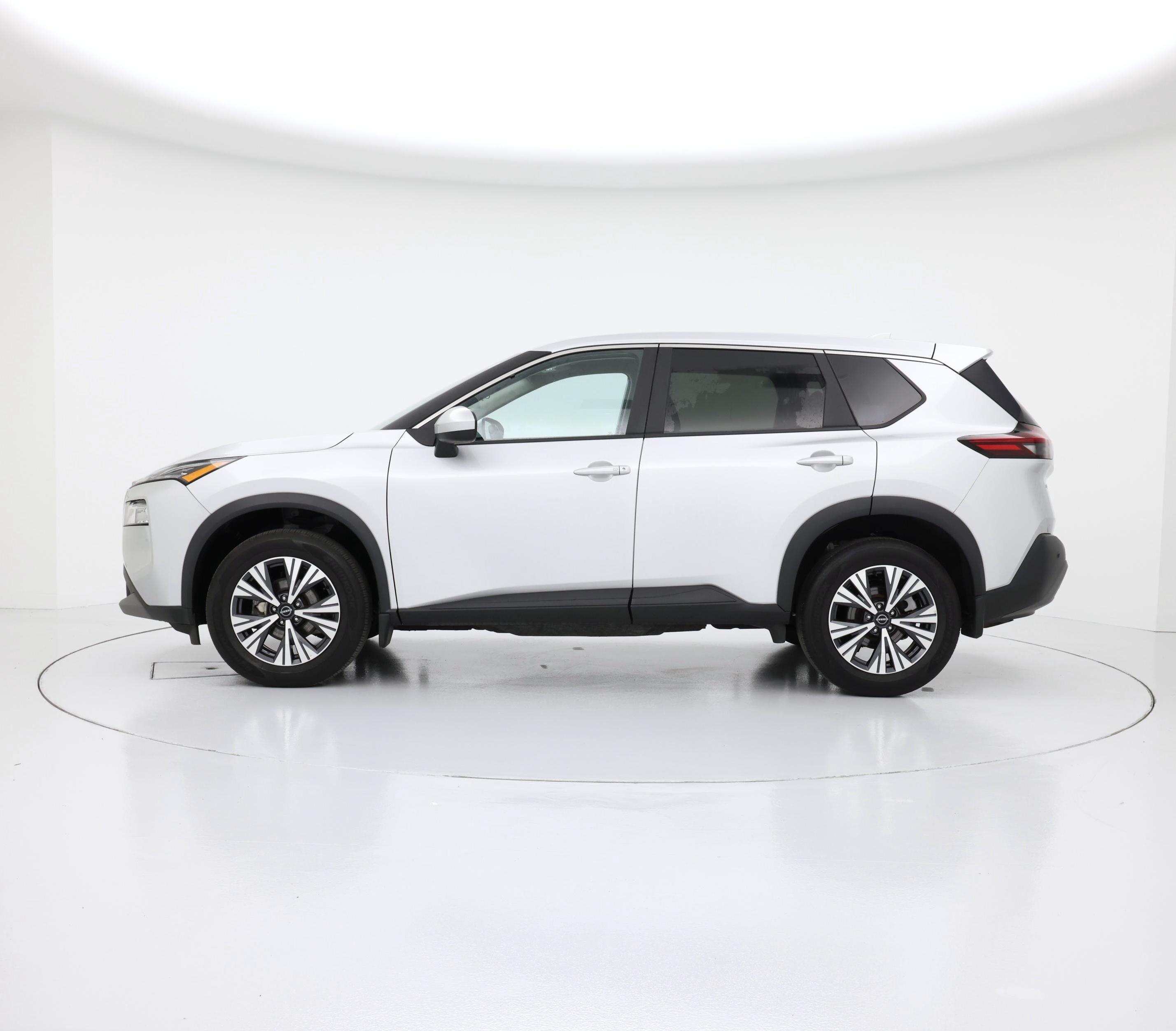 Thumbnail: 2023 Nissan Rogue - 3