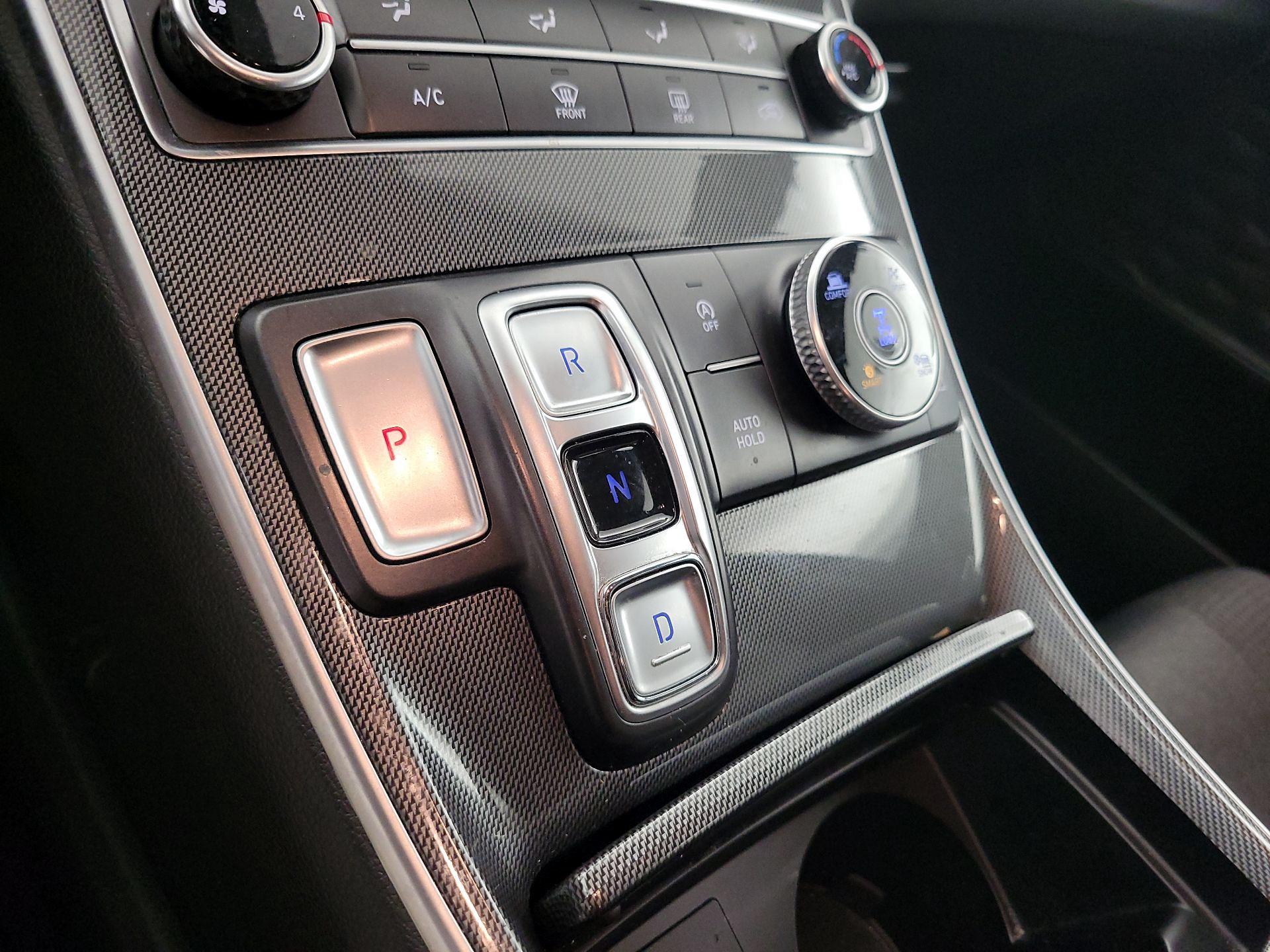 Thumbnail: 2023 Hyundai Santa Fe - 17