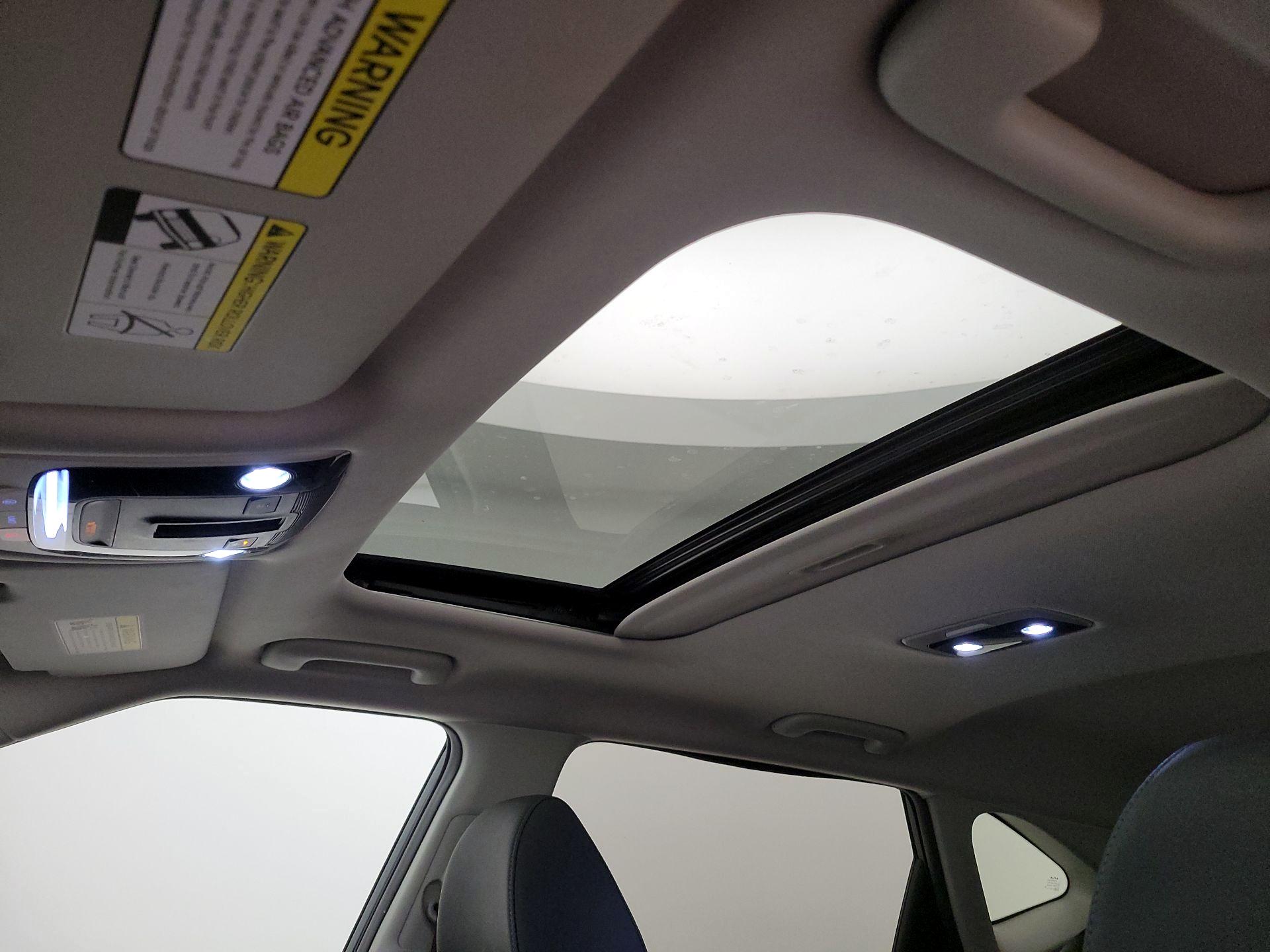 Thumbnail: 2023 Kia Seltos - 19