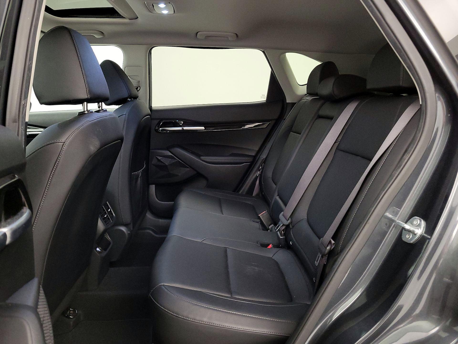 Thumbnail: 2023 Kia Seltos - 20