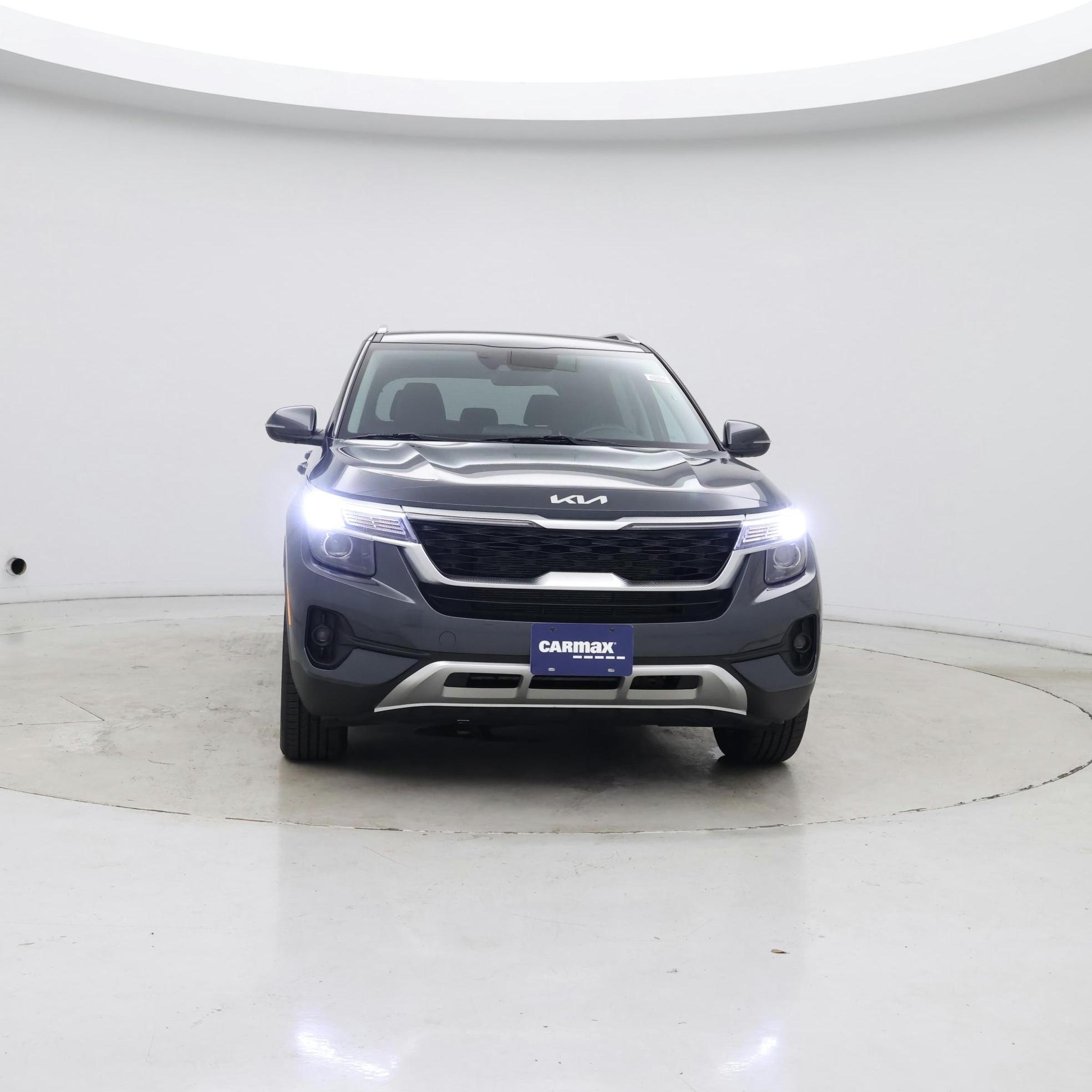 Thumbnail: 2023 Kia Seltos - 5