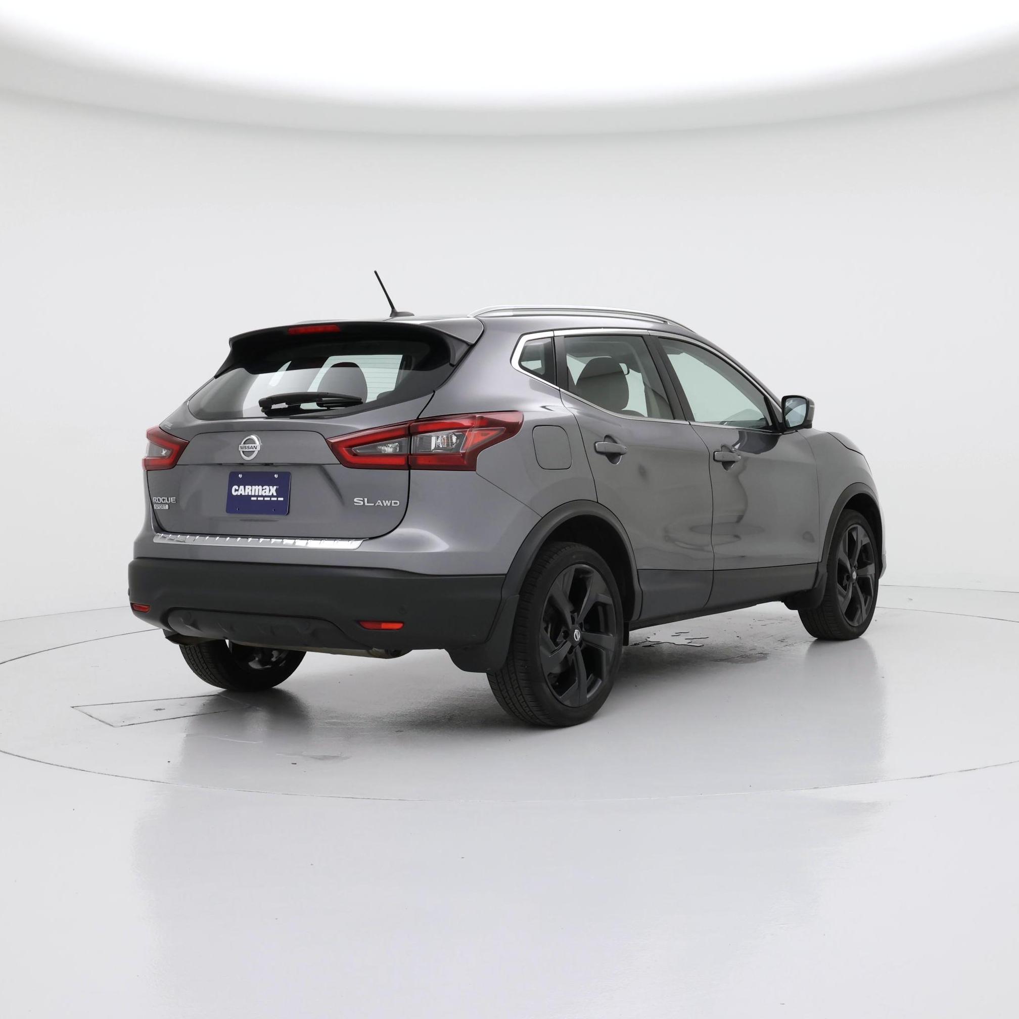 Thumbnail: 2022 Nissan Rogue Sport - 8