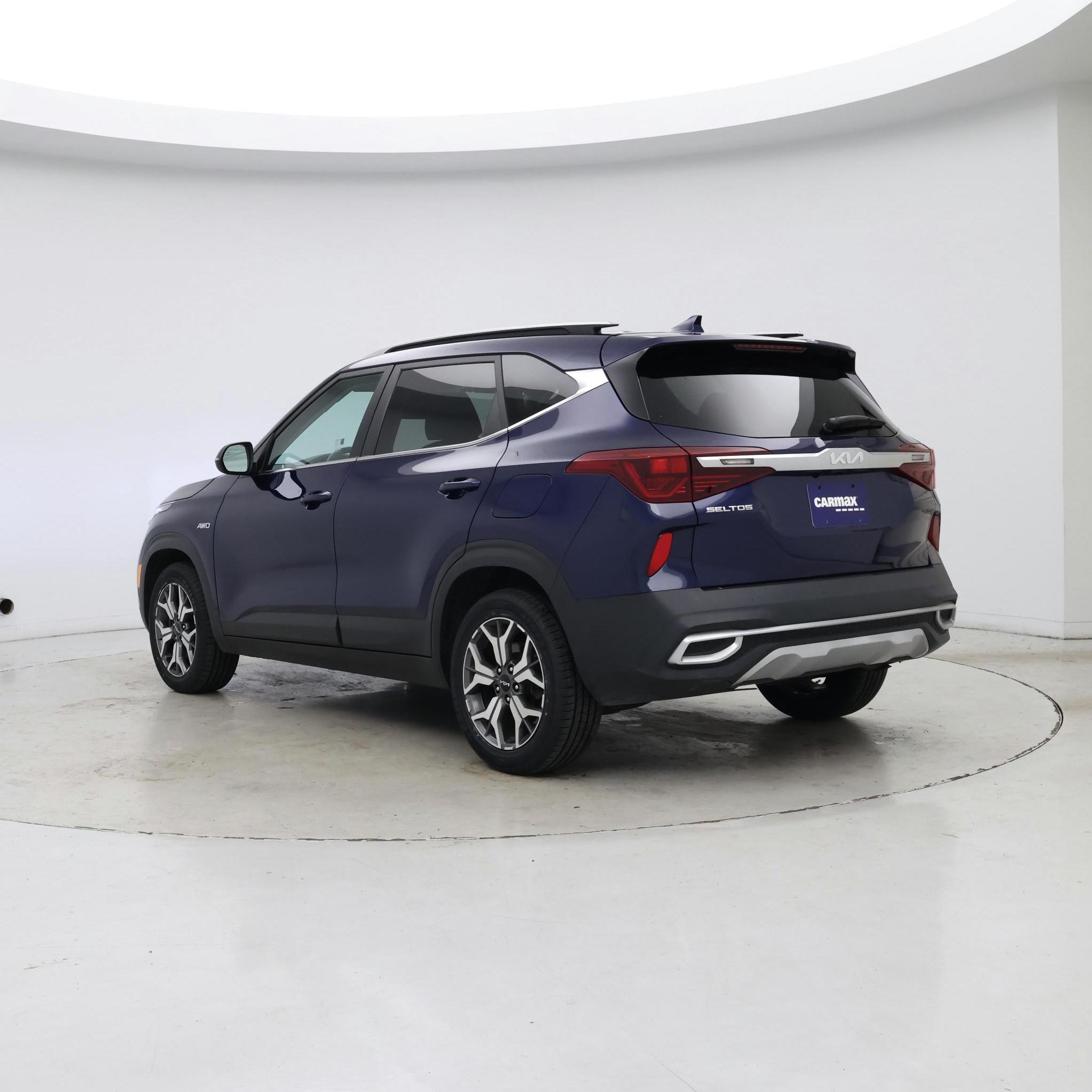 Thumbnail: 2023 Kia Seltos - 2