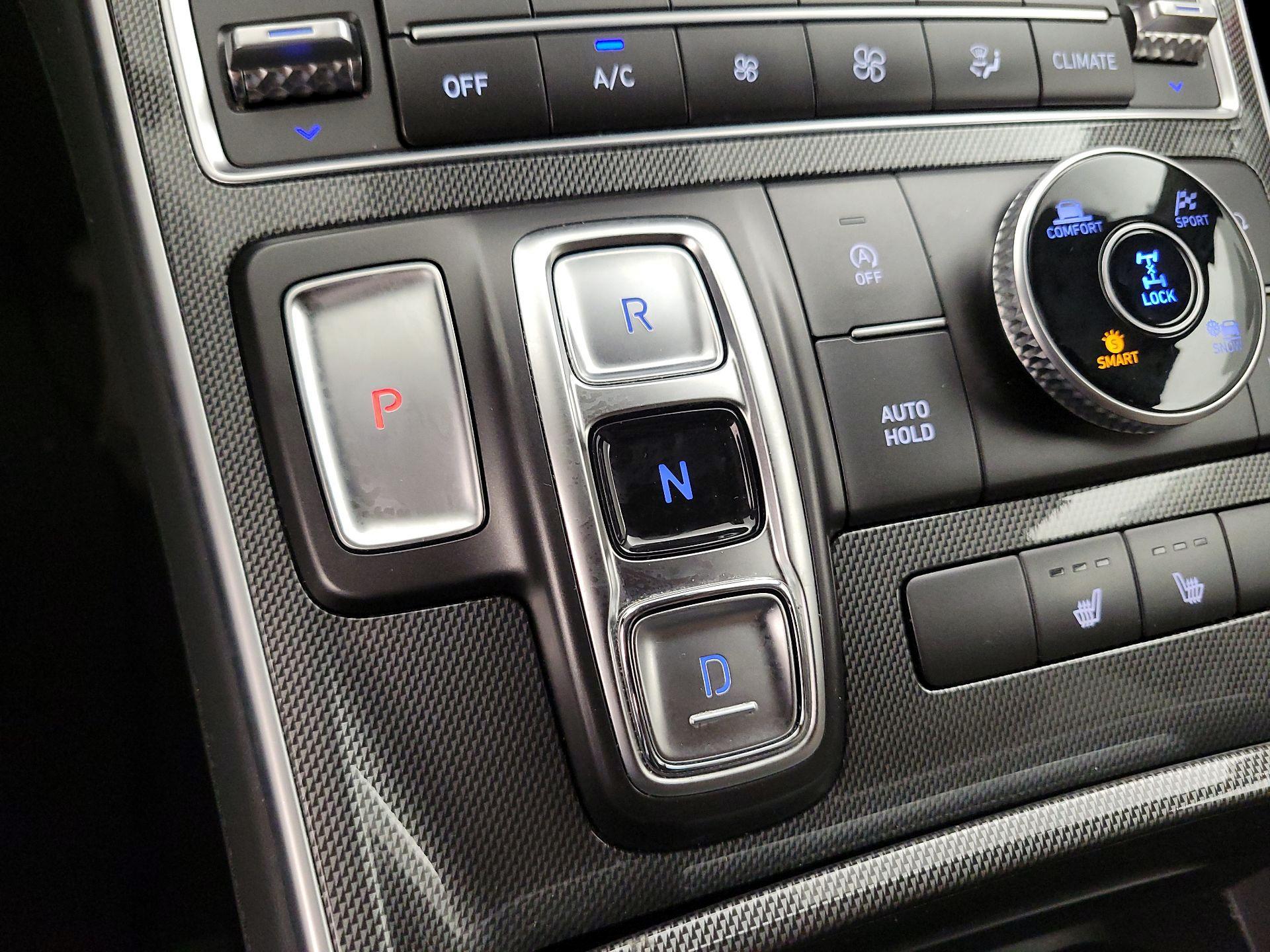 Thumbnail: 2023 Hyundai Santa Fe - 16