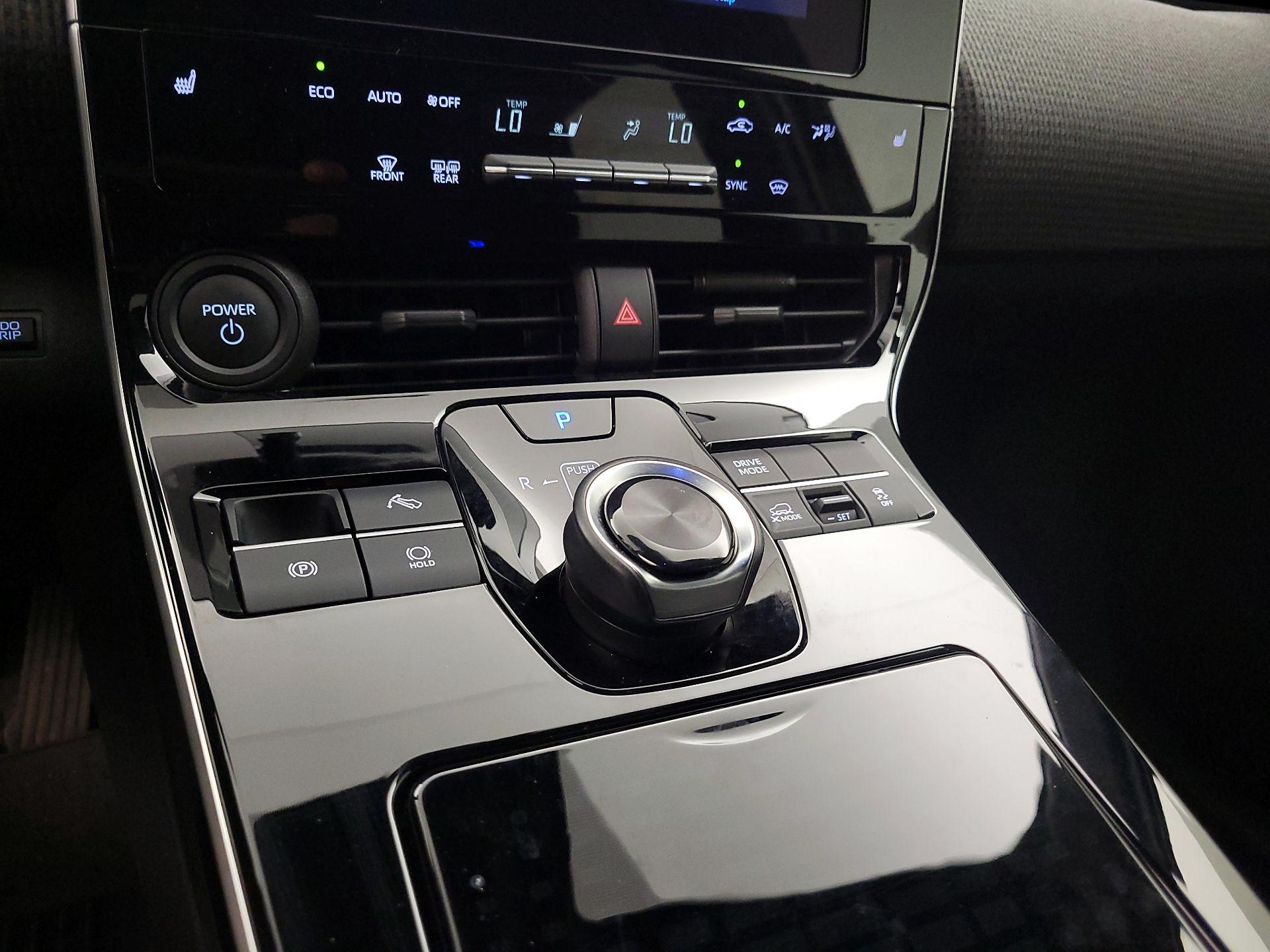 Thumbnail: 2024 Subaru Solterra - 18