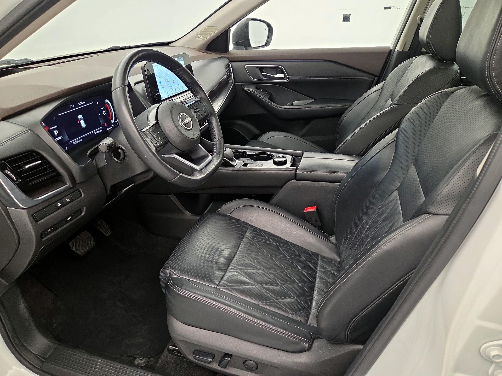 Thumbnail: 2023 Nissan Rogue - 11