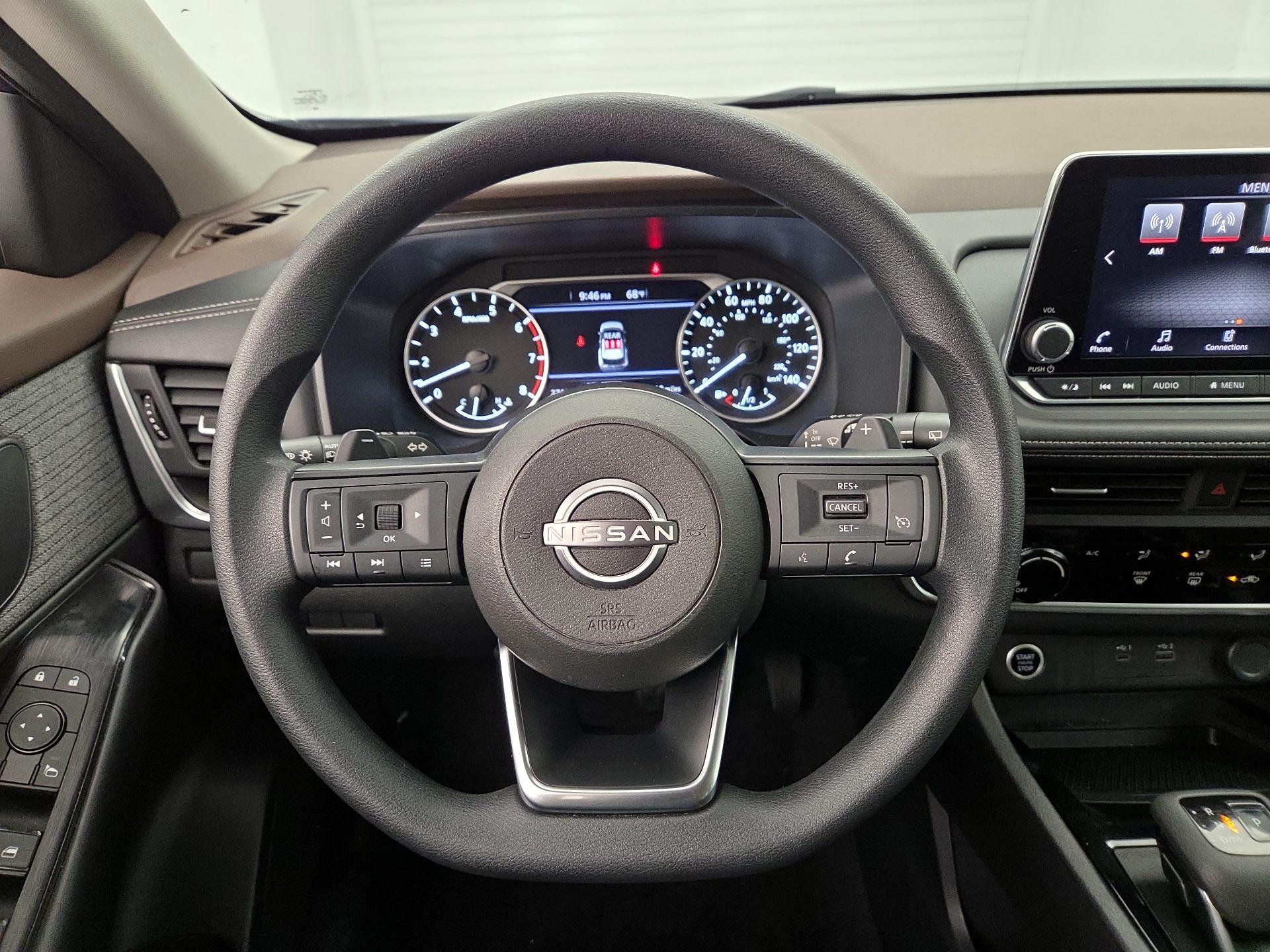 Thumbnail: 2023 Nissan Rogue - 10