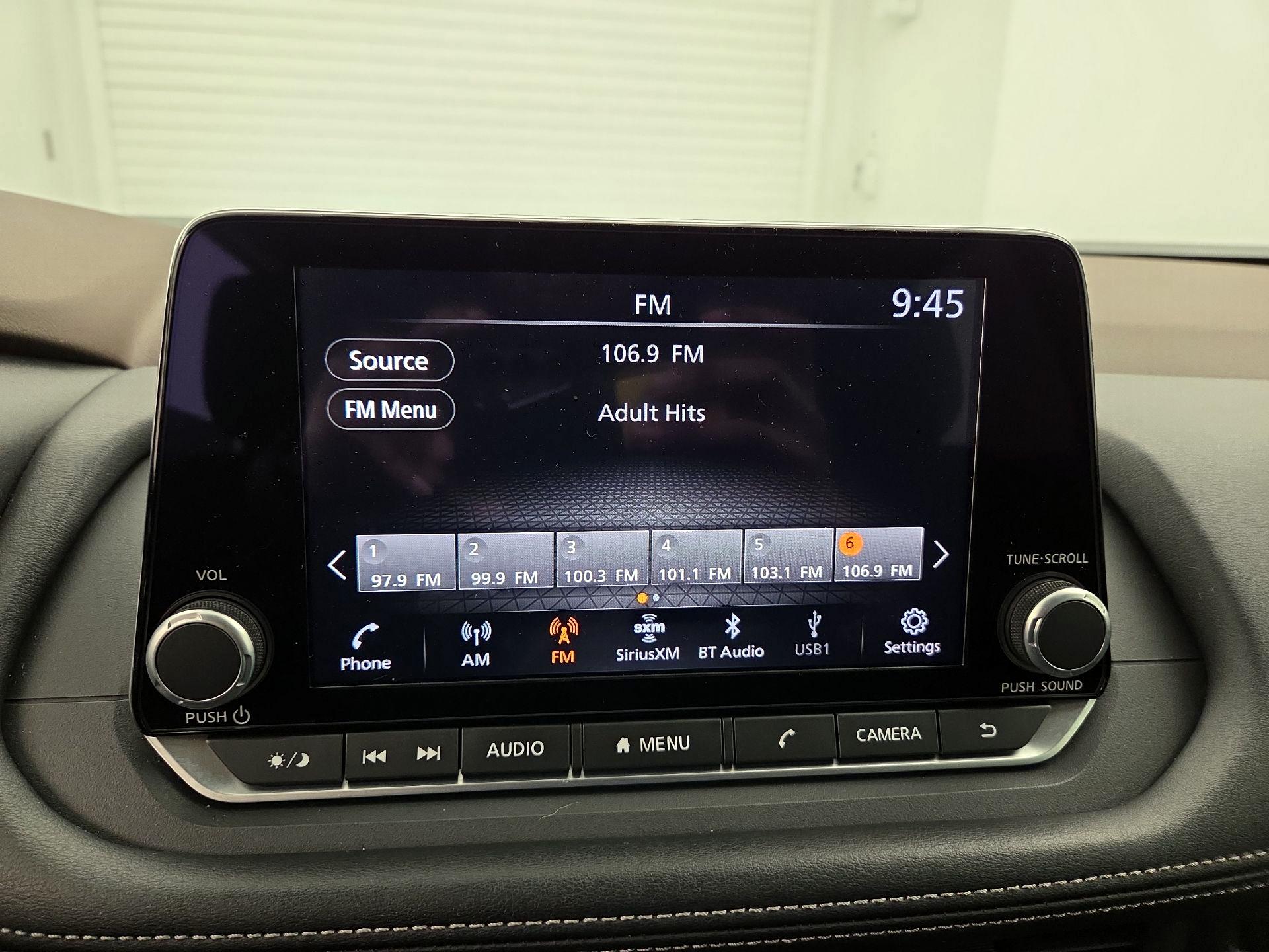 Thumbnail: 2023 Nissan Rogue - 15