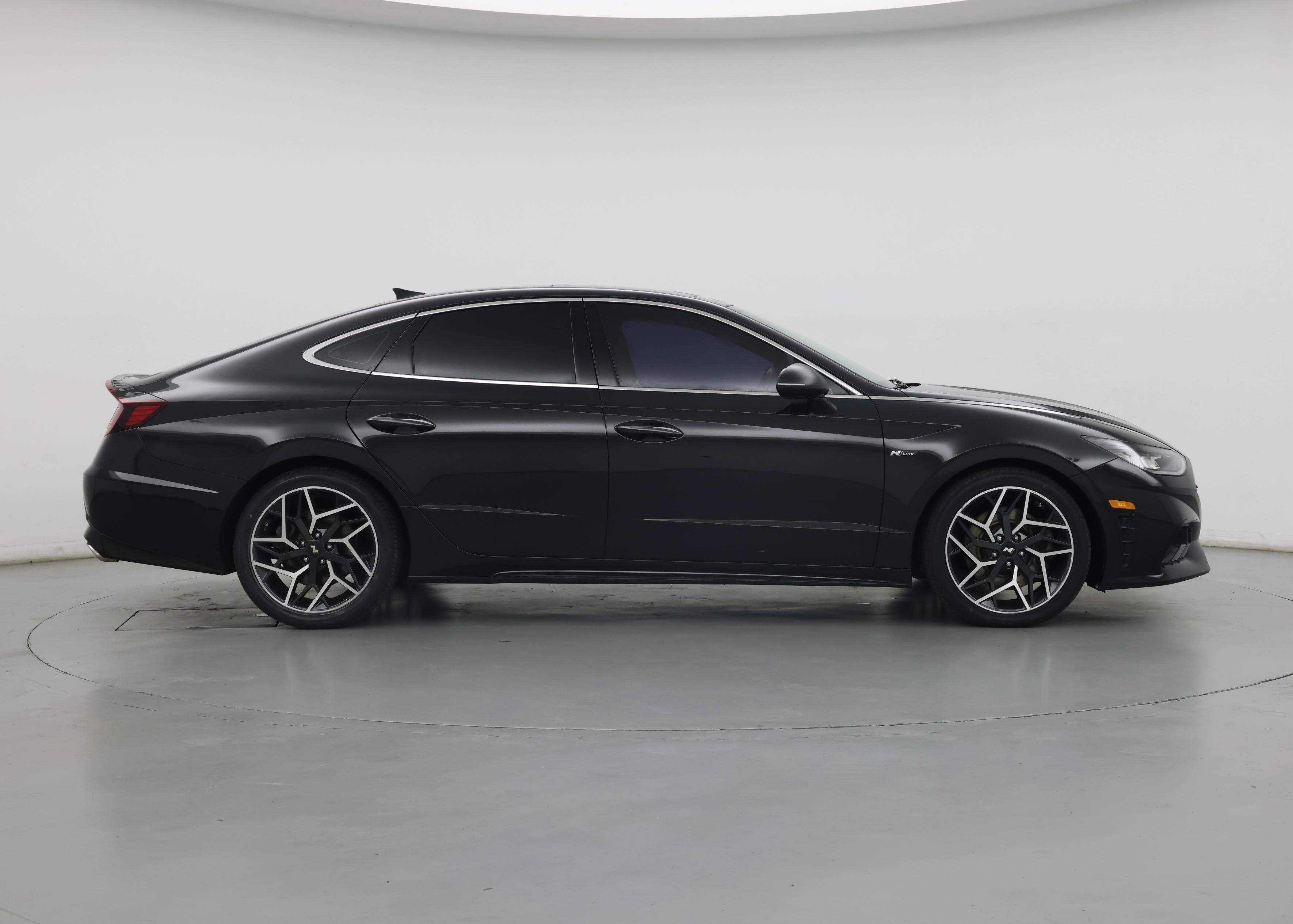 Thumbnail: 2023 Hyundai Sonata - 7