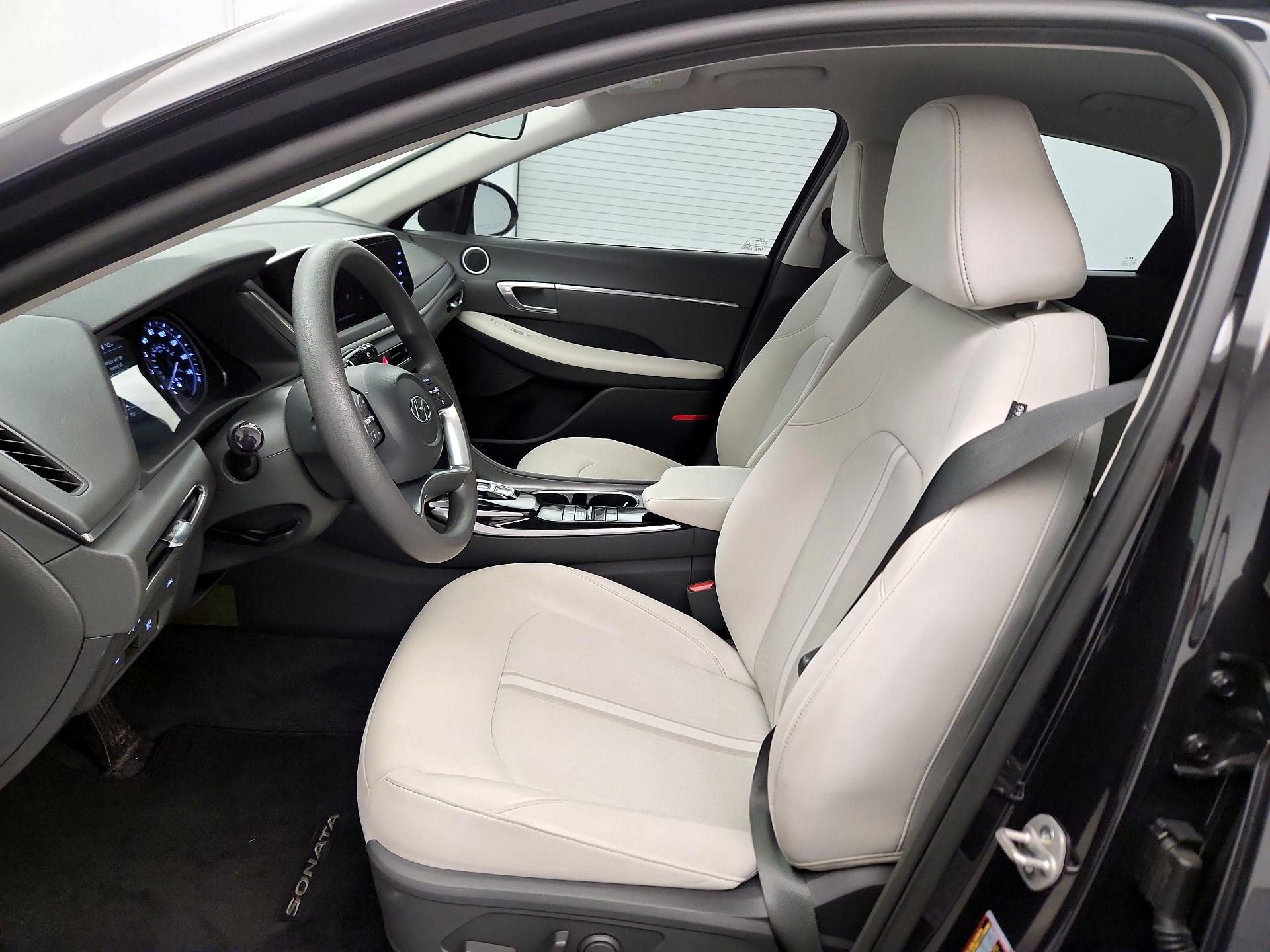 Thumbnail: 2023 Hyundai Sonata - 11