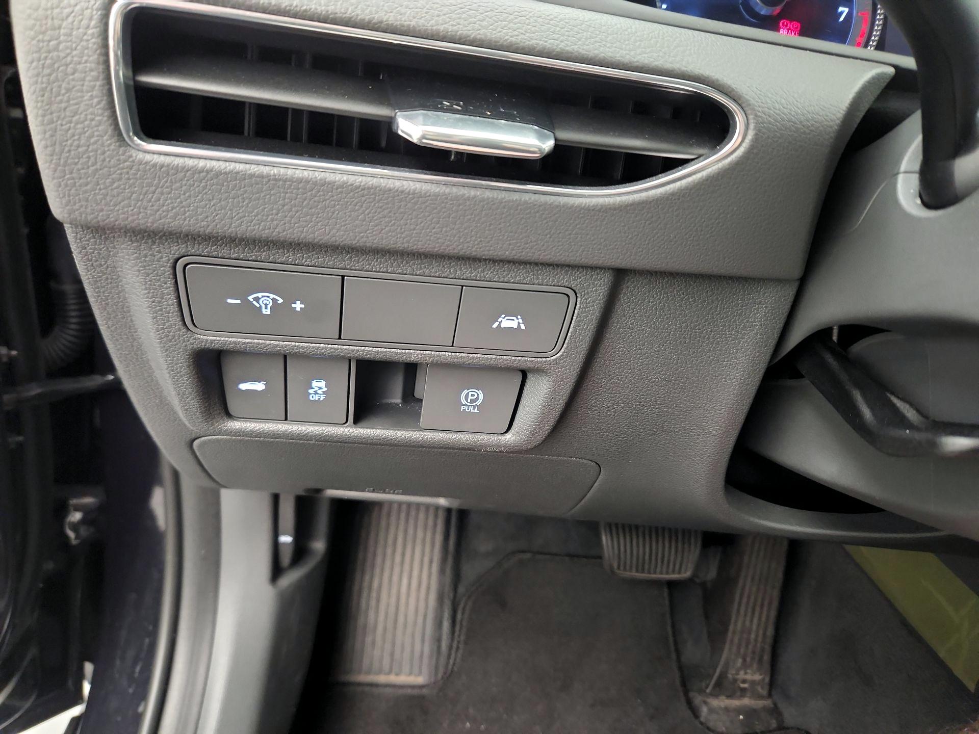 Thumbnail: 2023 Hyundai Sonata - 13