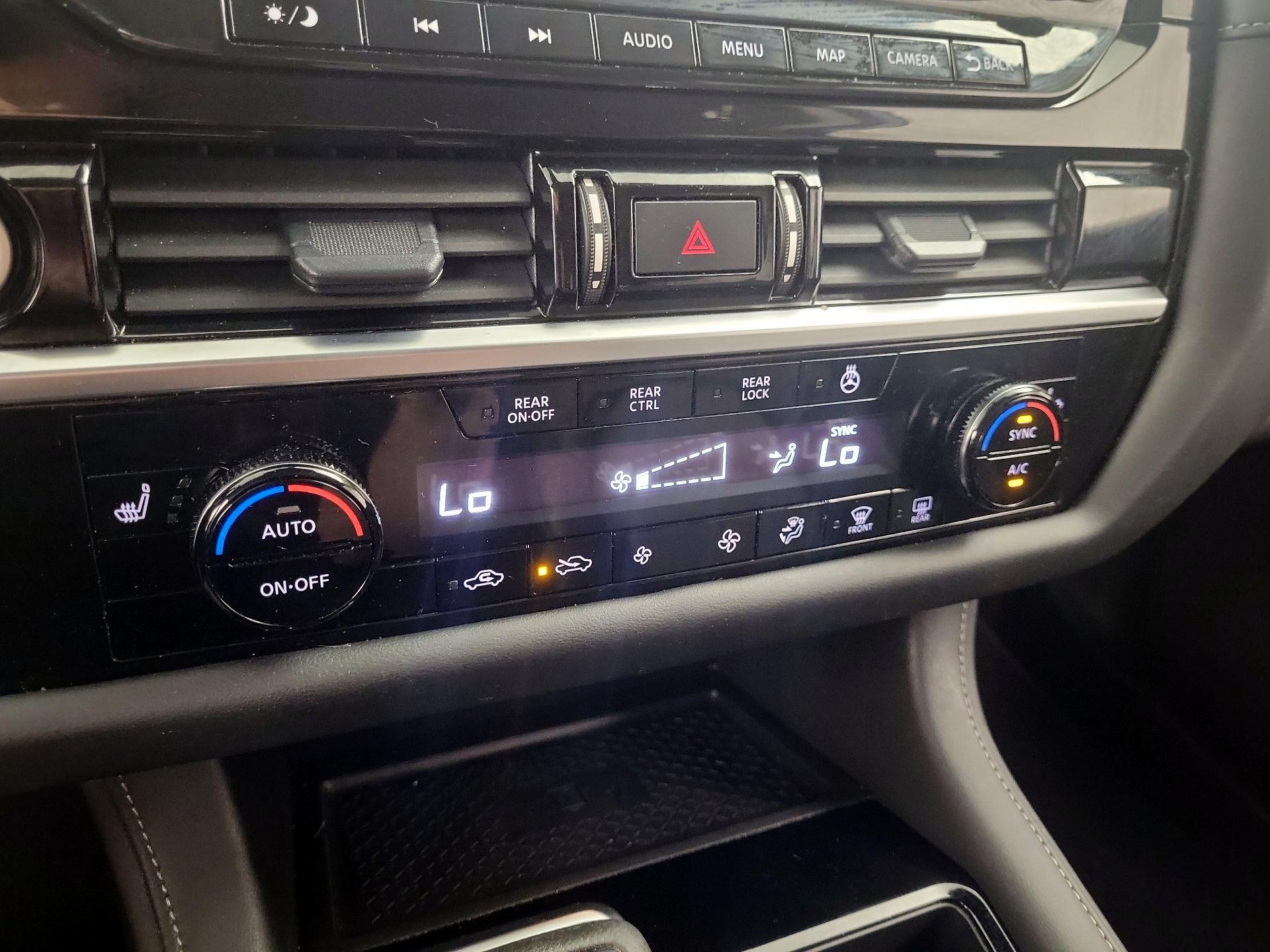 Thumbnail: 2024 Nissan Pathfinder - 17