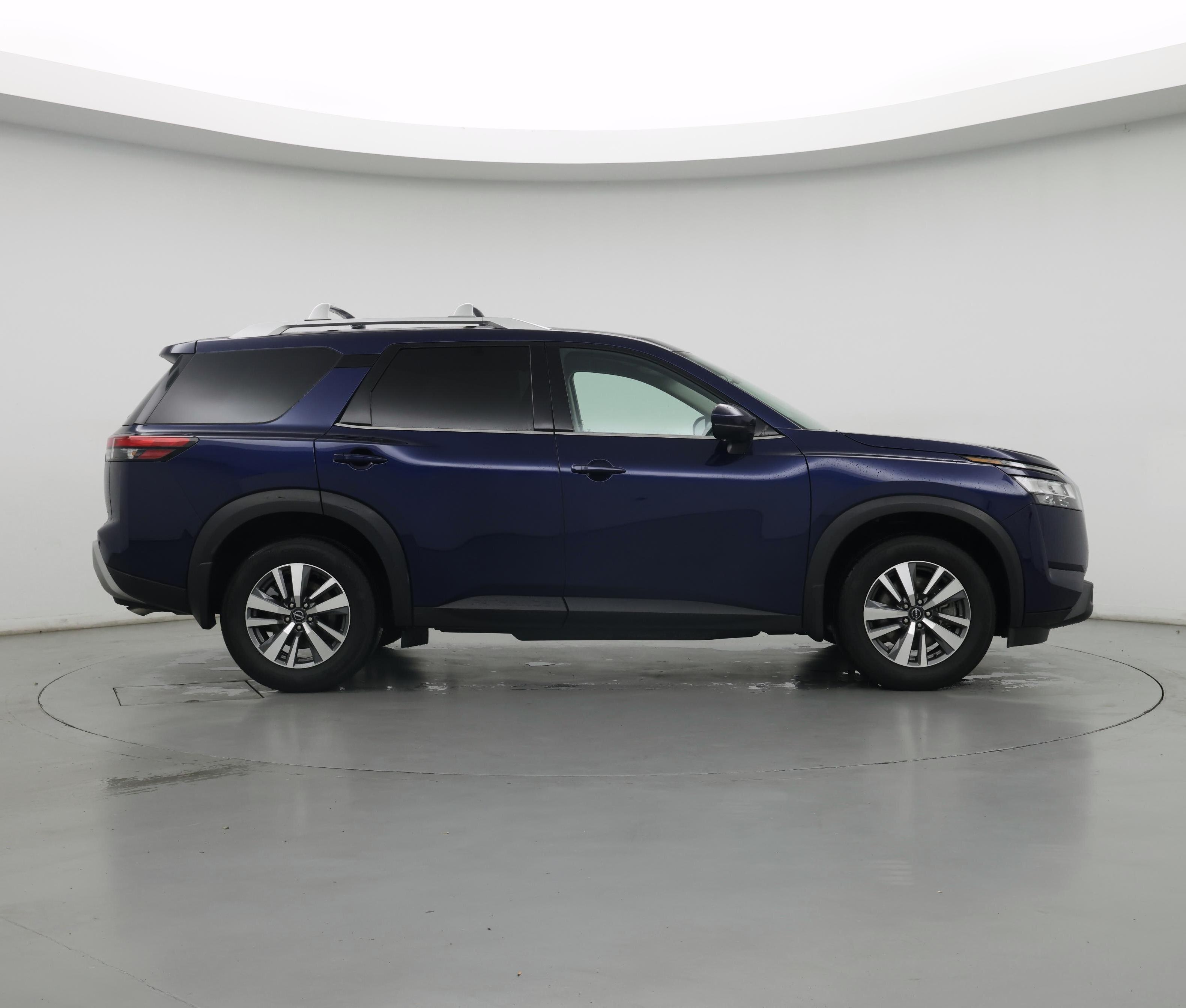 Thumbnail: 2024 Nissan Pathfinder - 7