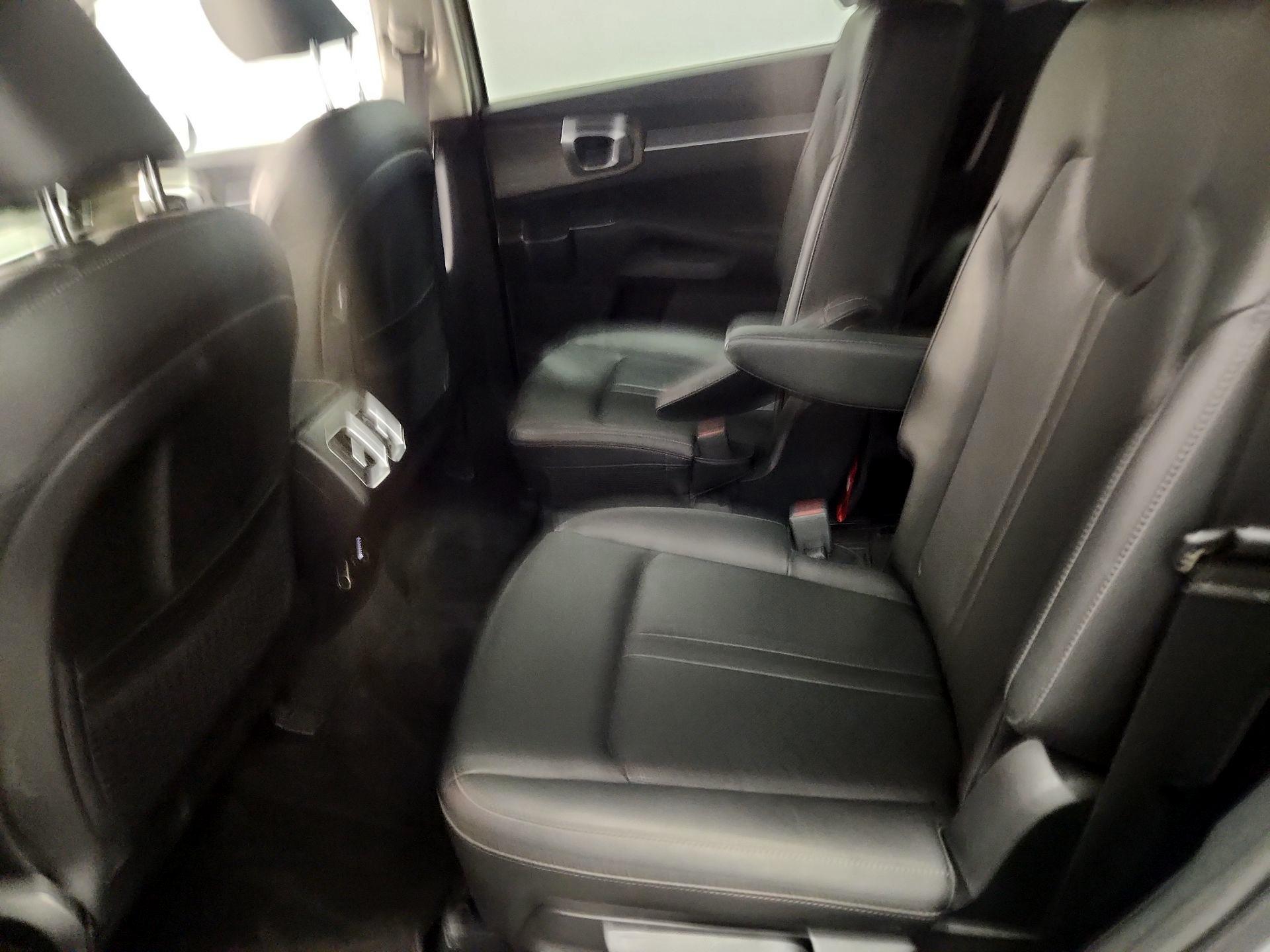 Thumbnail: 2022 Kia Sorento - 19